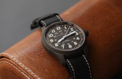 hamilton khaki field mechanical 50mm