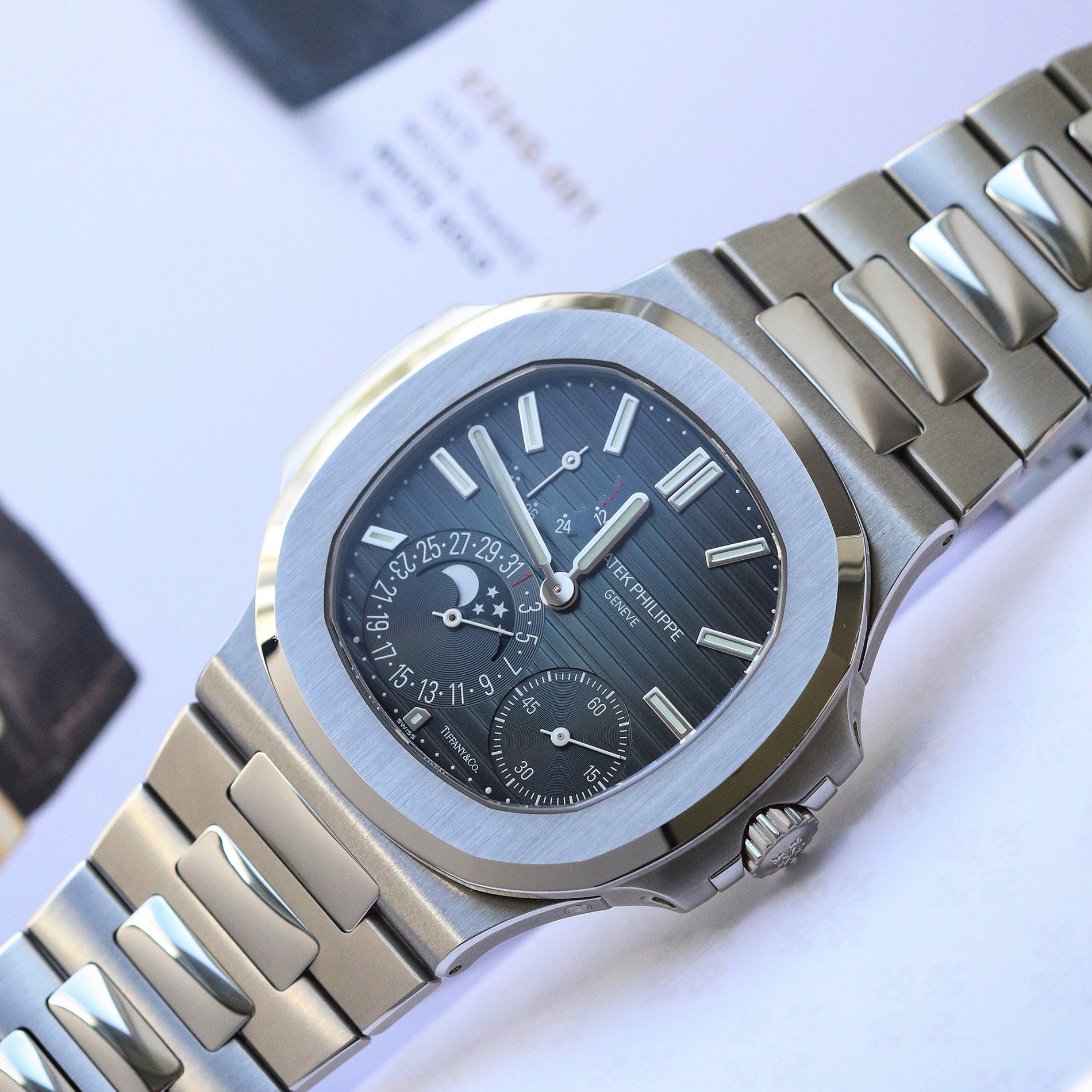 Patek Philippe Nautilus 5712 1A 001 Tiffany Dial