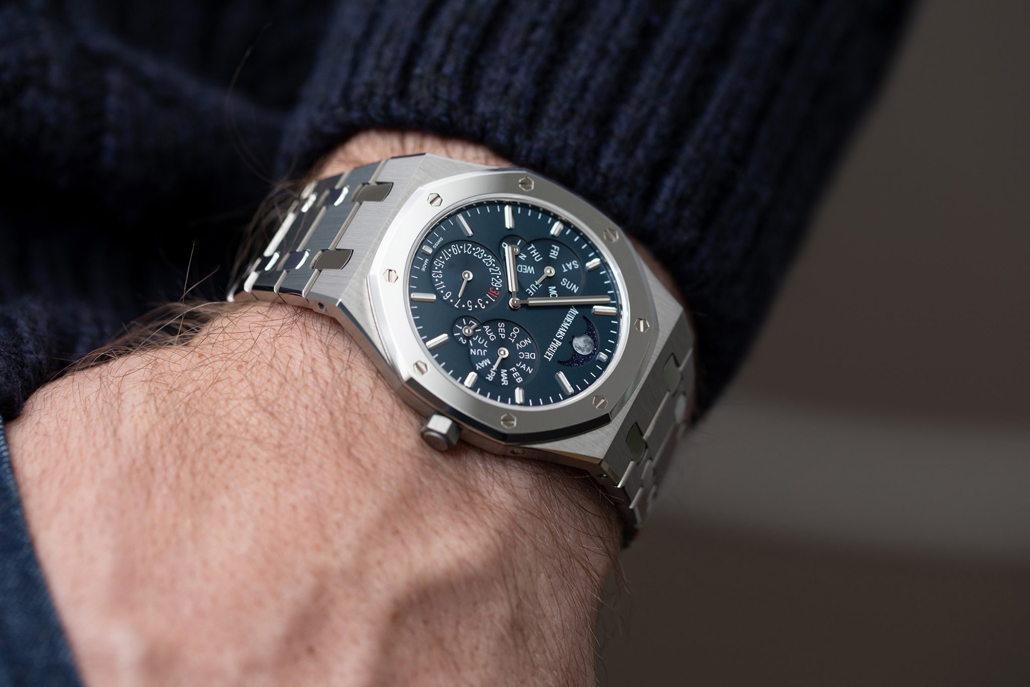 Pocketshot: The Audemars Piguet Royal Oak Selfwinding Perpetual Calendar Ultra-Thin 26586IP.OO.1240IP.01 on the wrist