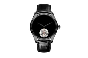 H. Moser & Cie Endeavour Tourbillon Vantablack Black Hands Ref. 1804-1206
