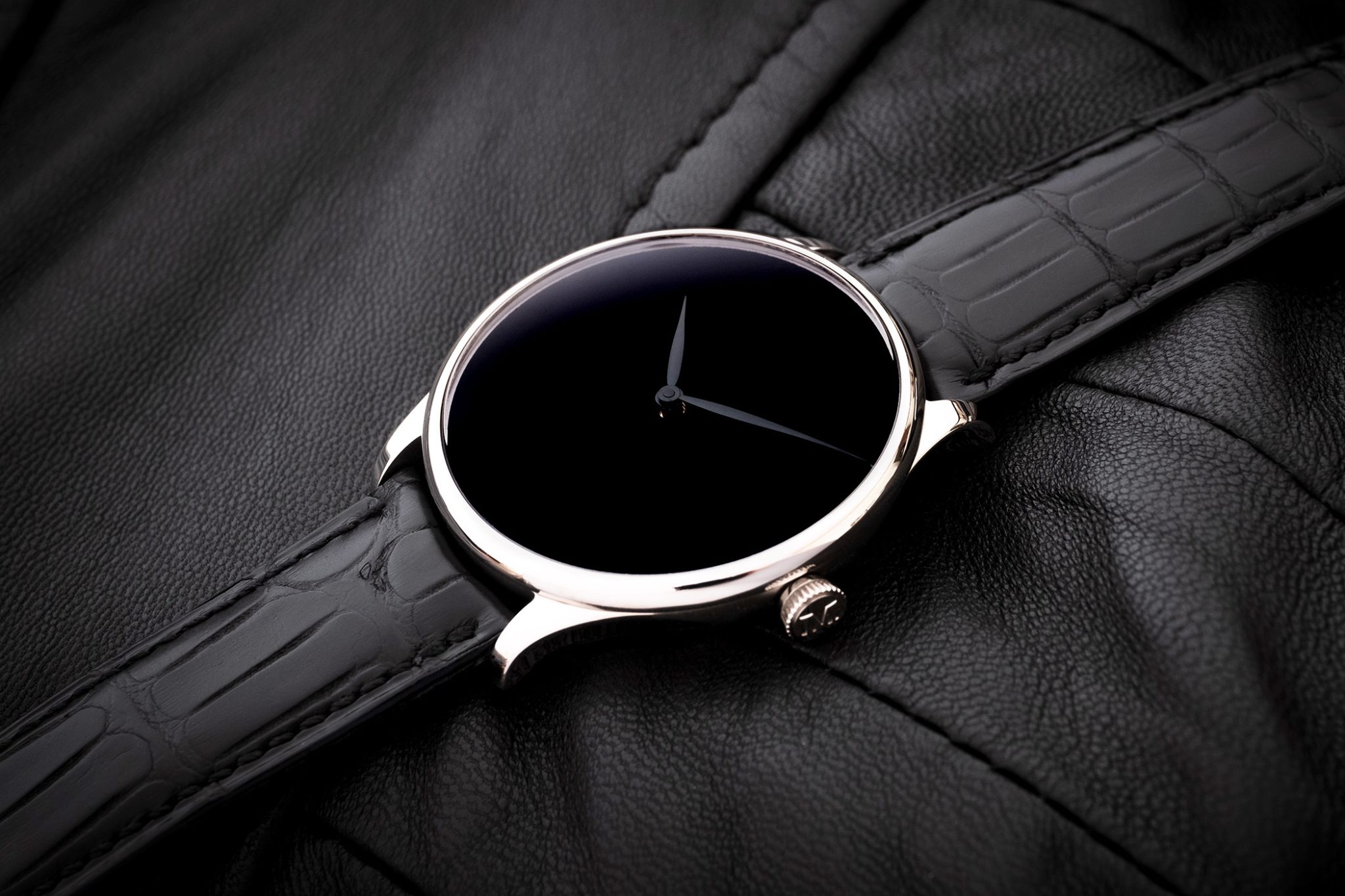 H. Moser & Cie Venturer Vantablack Black Hands in 43mm as XL Ref. 2327-1213