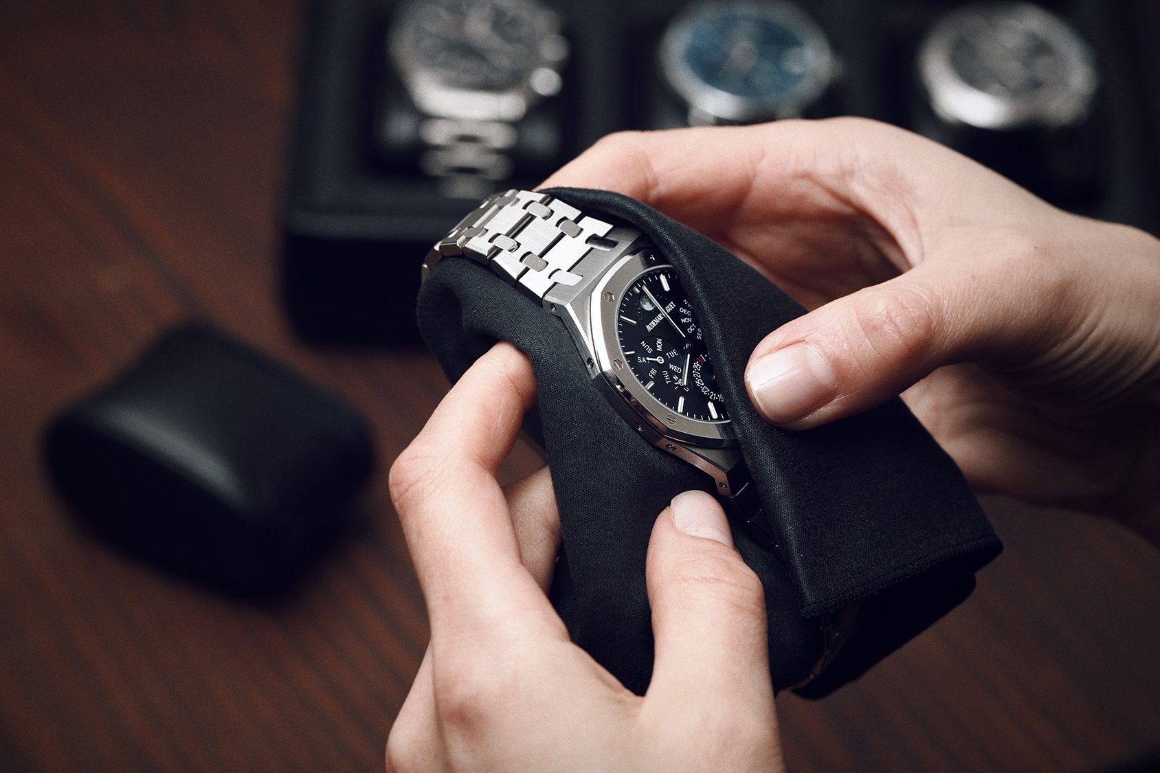 The Ultimate Guide to Breguet's Type XX Pilot's Watches | Swisswatches