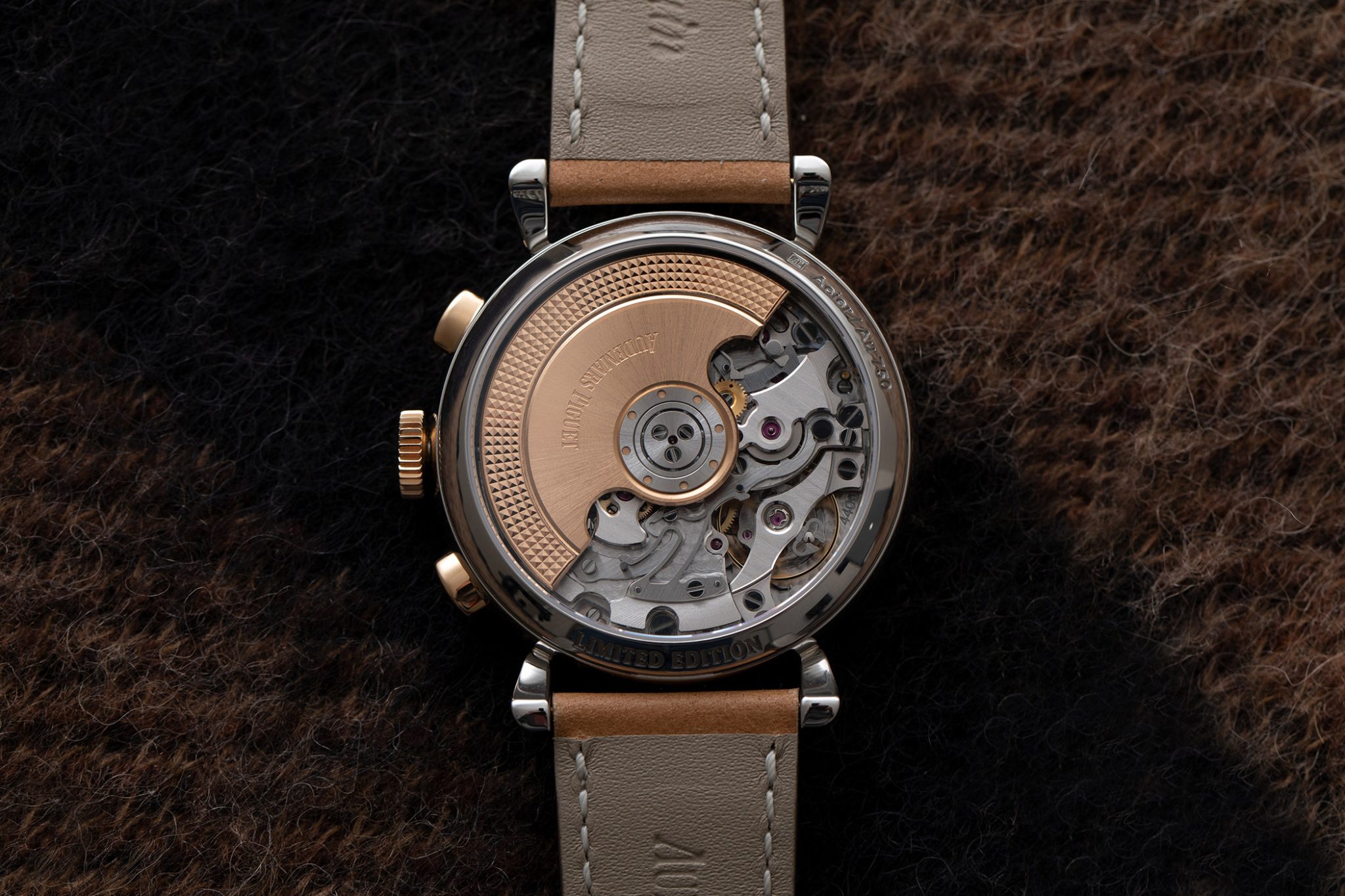 Audemars Piguet [Re]master01 Selfwinding Chronograph Limited Edition. Ref. 26595SR. Close-Up. Case. Calibre 4409. Movement. Open Caseback. Caseback. Gold Rotor.