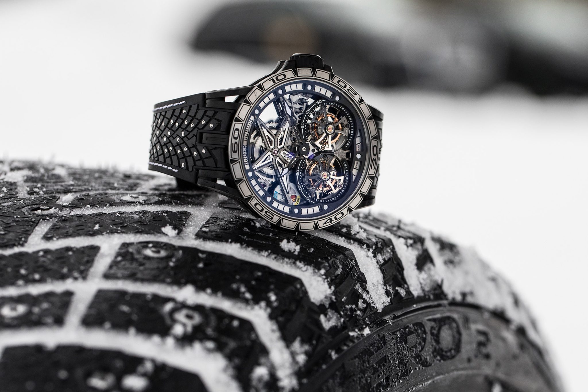Roger-Dubuis-Excalibur-Pirelli-Ice-Zero-2