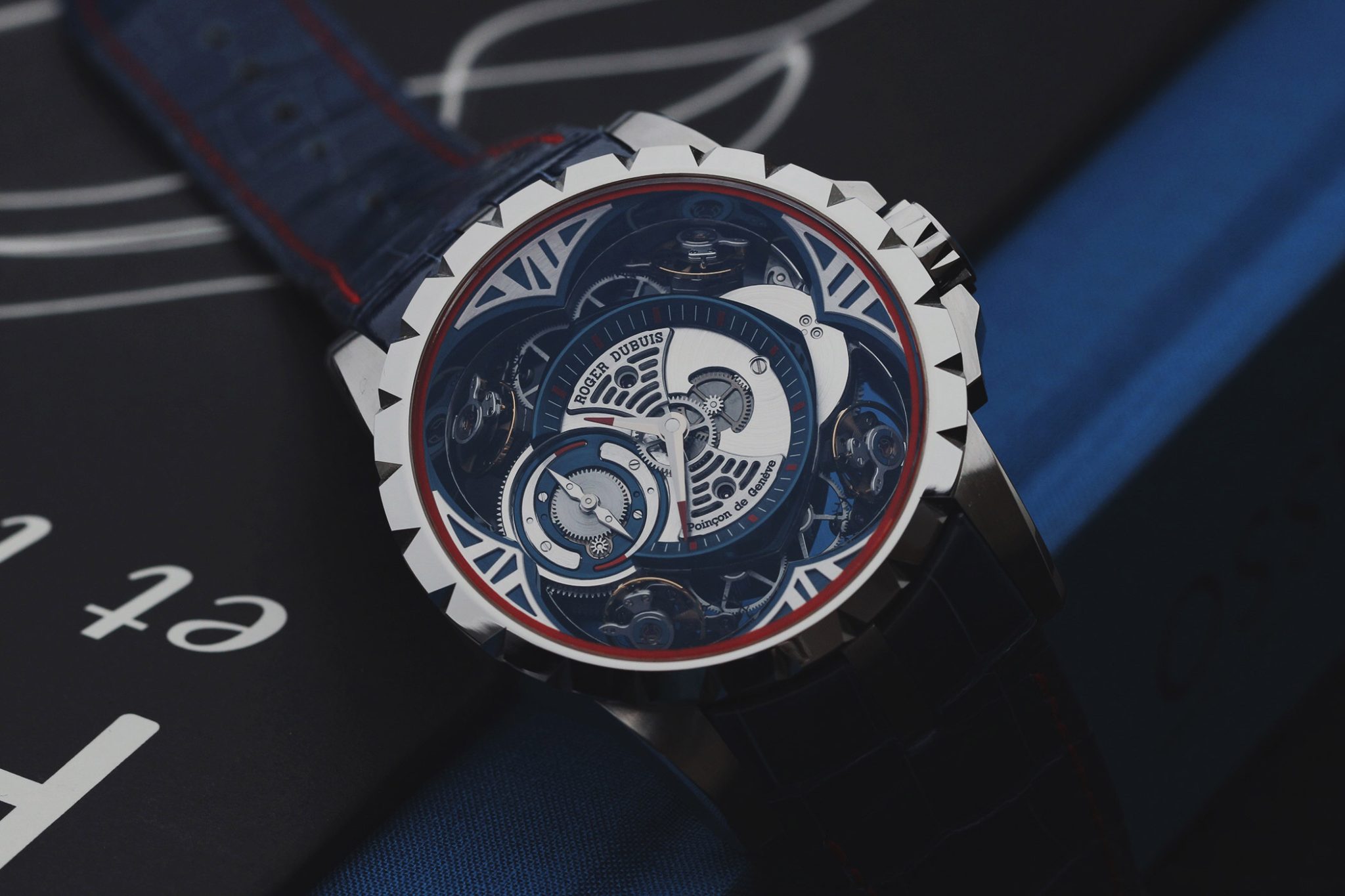 Roger-Dubuis-Excalibur-Quatuor-Cobalt-Calibre-RD101