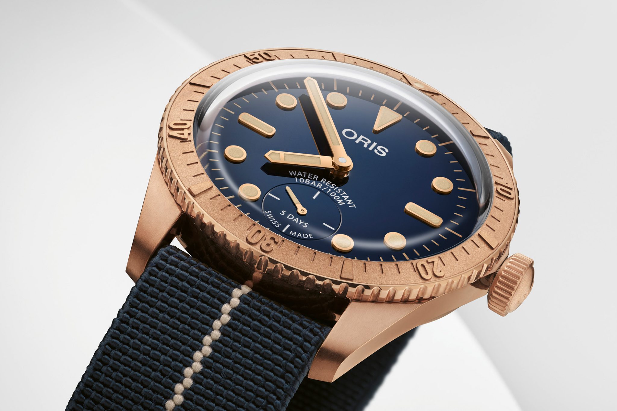 Oris-Carl-Brashear-Calibre-401-Limited-Edition-01-401-7764-3185-Set-Dial
