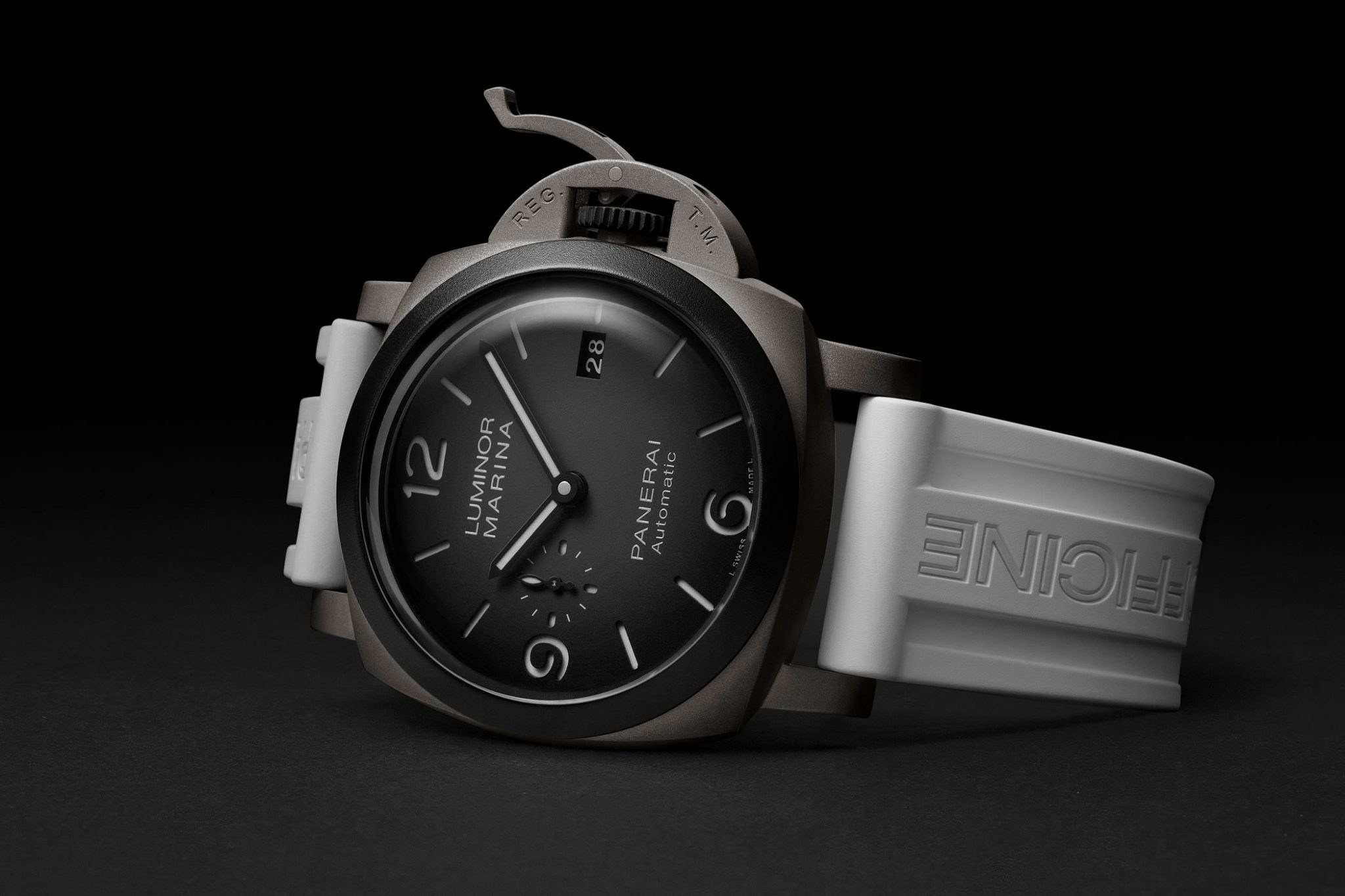 Panerai-PAM01122-Luminor-Marina-44mm-Guillaume-Nery-Edition-on-White-Strap