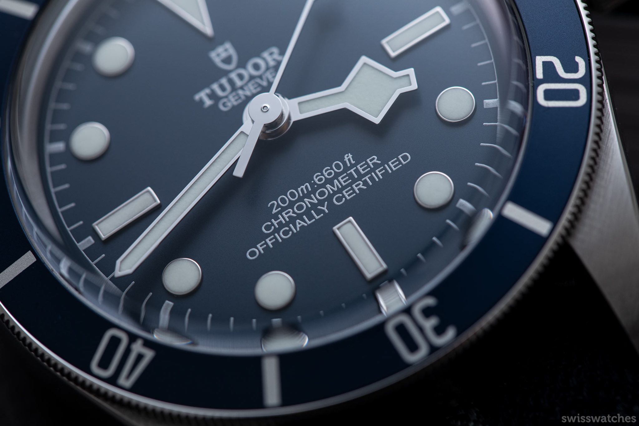 Dial of the Tudor Black Bay 58 in Navy Blue
