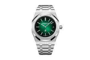 Audemars-Piguet-Royal-Oak-Green-Dial cover