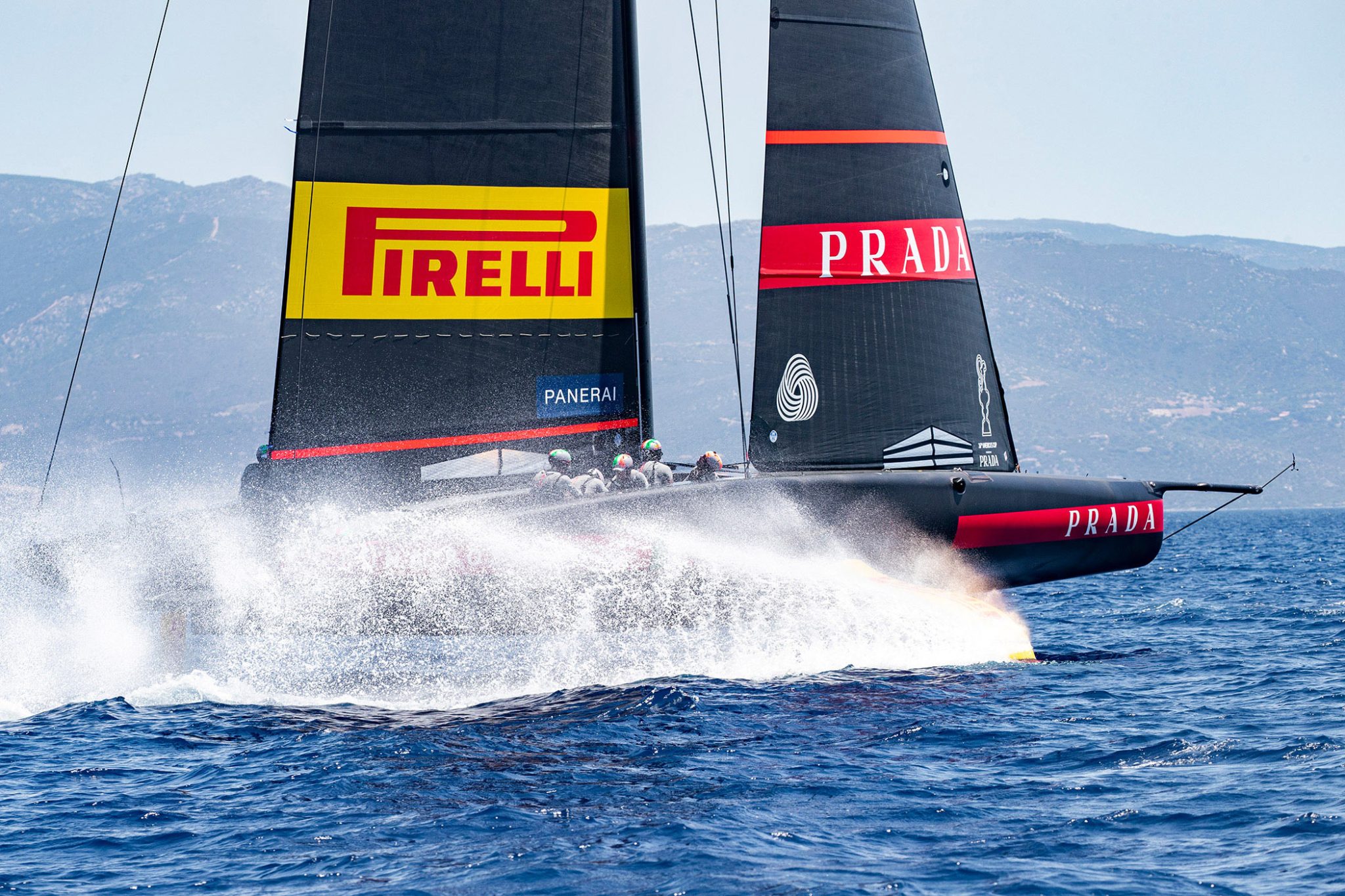 Team Luna Rossa - Challenge