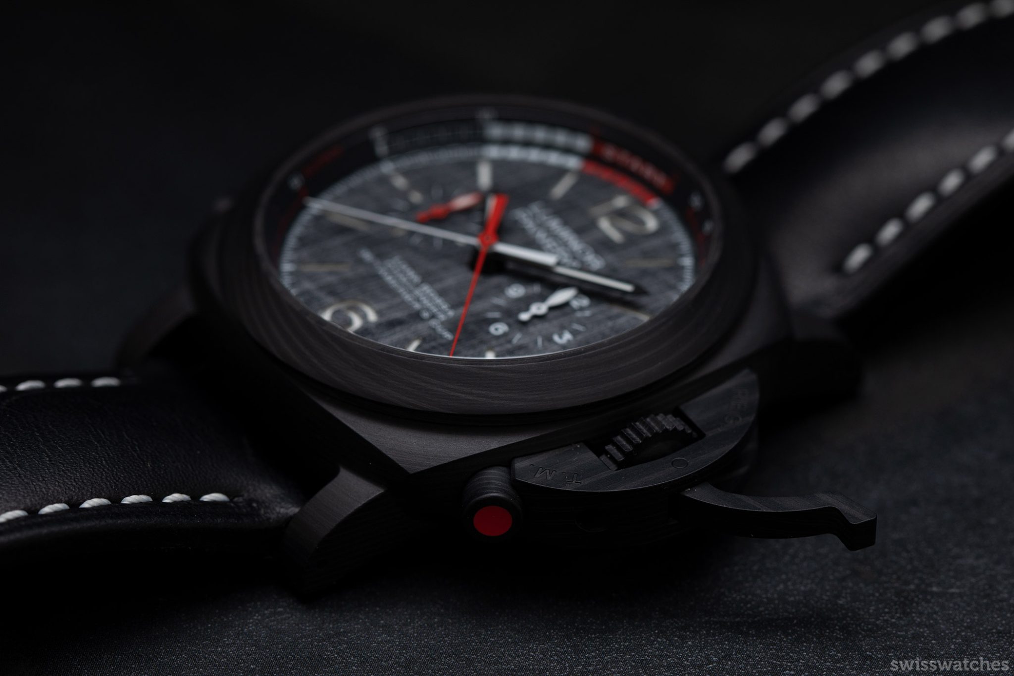 Panerai Luminor-Luna Rossa Regatta 47mm PAM01038 Crown Guard