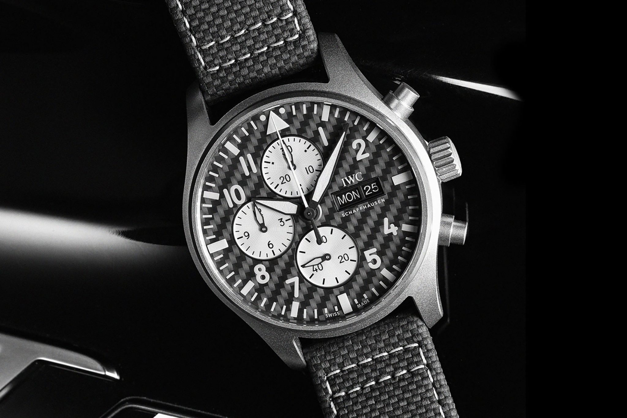 IW377903-IWC-Pilot-Chronograph-Edition-AMG-Dial