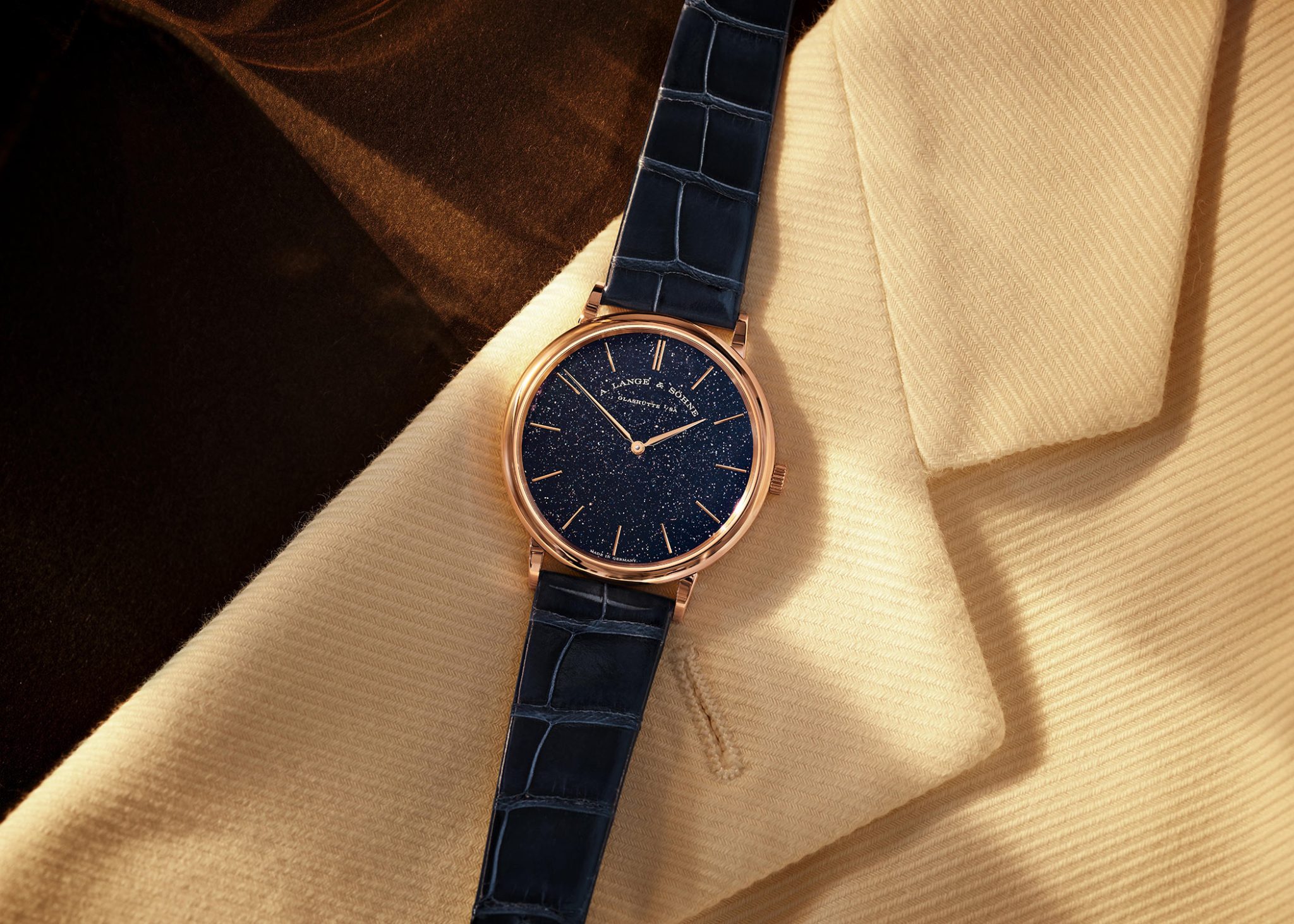 A-Lange-Soehne-211-088-Saxonia-Thin-in-PinkGold