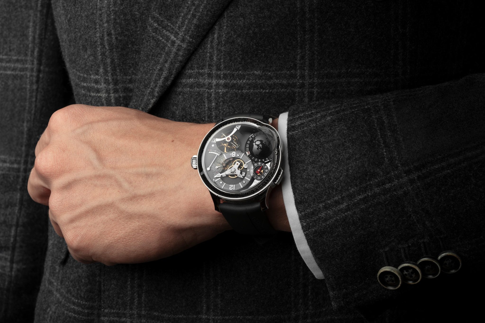 Greubel-Forsey-GMT-Earth-Black-Limited-Edition-in-Titanium-Wristshot