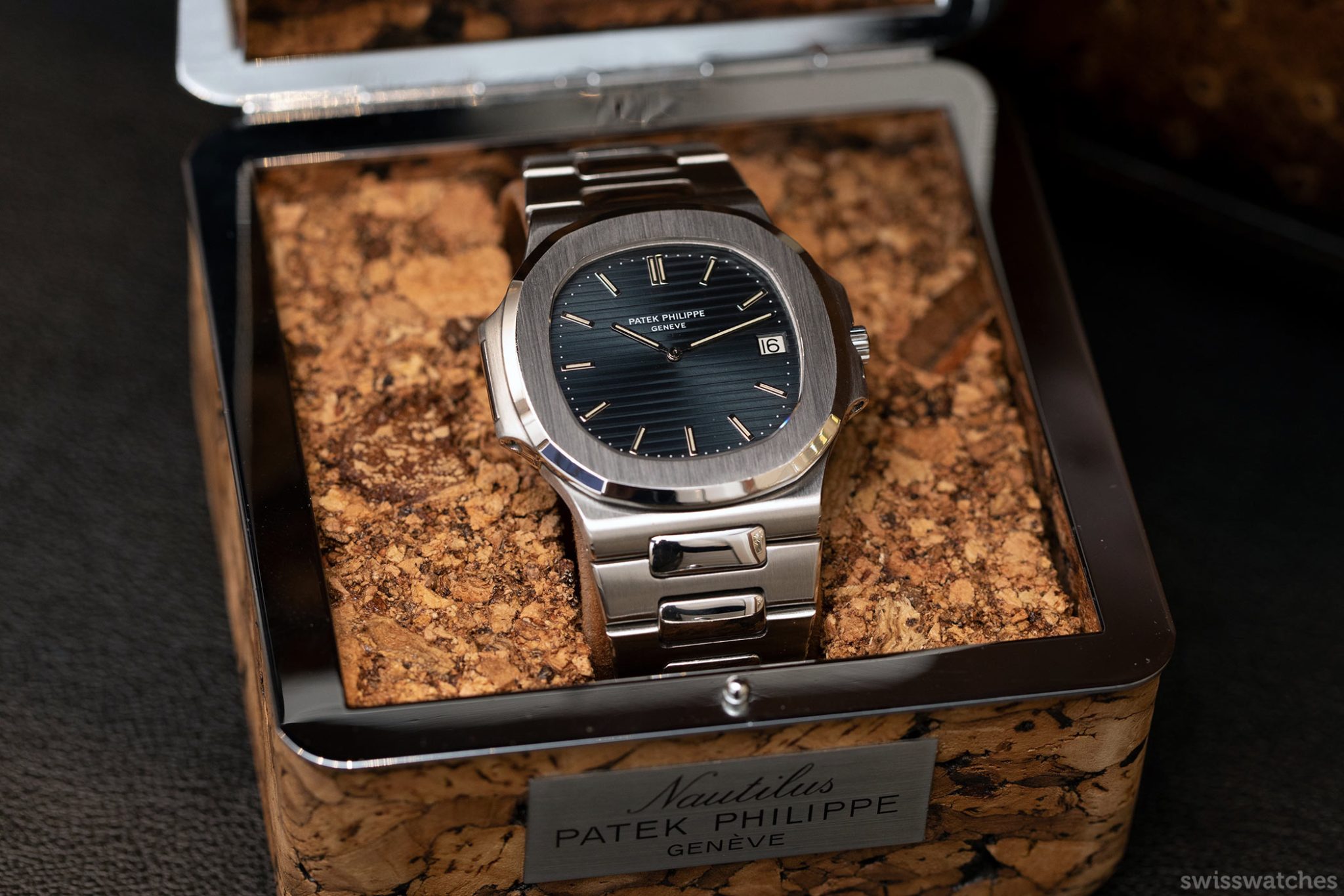 Patek-Nautilus-3700-1A-from-1976