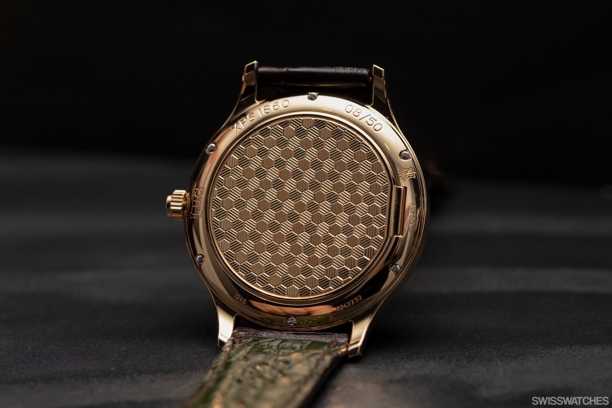 Chopard-L.U.C-XPS-1869-Officer-Caseback-Honeycomb-Guilloche