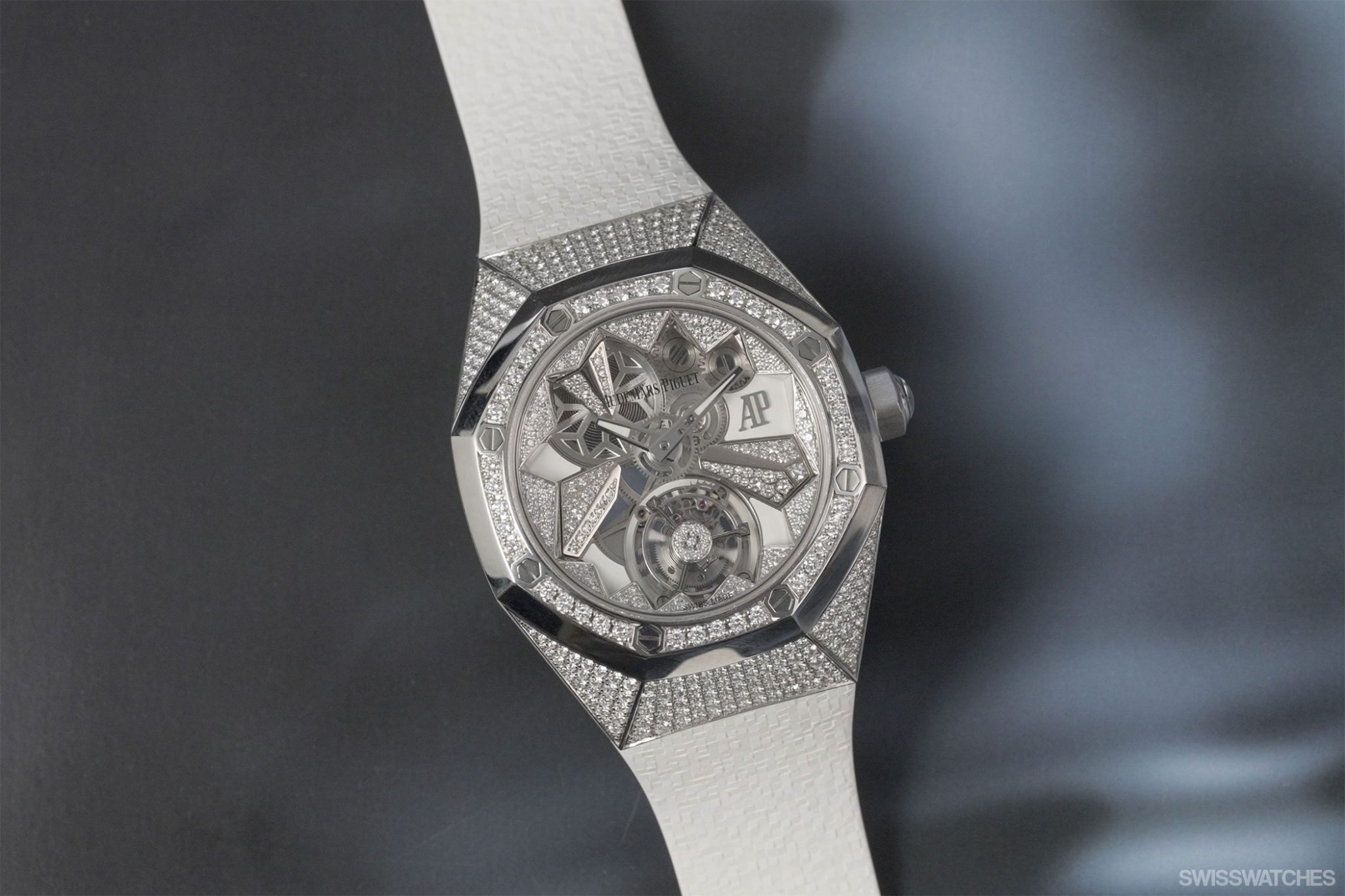 Audemars-Piguet-Royal-Oak-Concept-Flying-Tourbillon-26227BC-from-2018