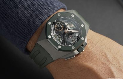 Audemars-Piguet-Royal-Oak-Concept-GMT-Flying-Tourbillon-Ref-26589IO-Kaki-Green-03