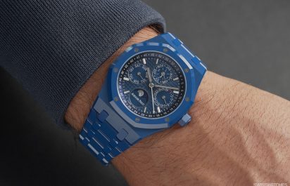 Audemars-Piguet-Royal-Oak-Perpetual-Blue-Ceramic-26579CS-Wristshot
