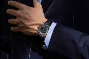 Louis-Vuitton-Fabrique-Du-Temps-Manufacture-Watchmaking-Switzerland-Cover