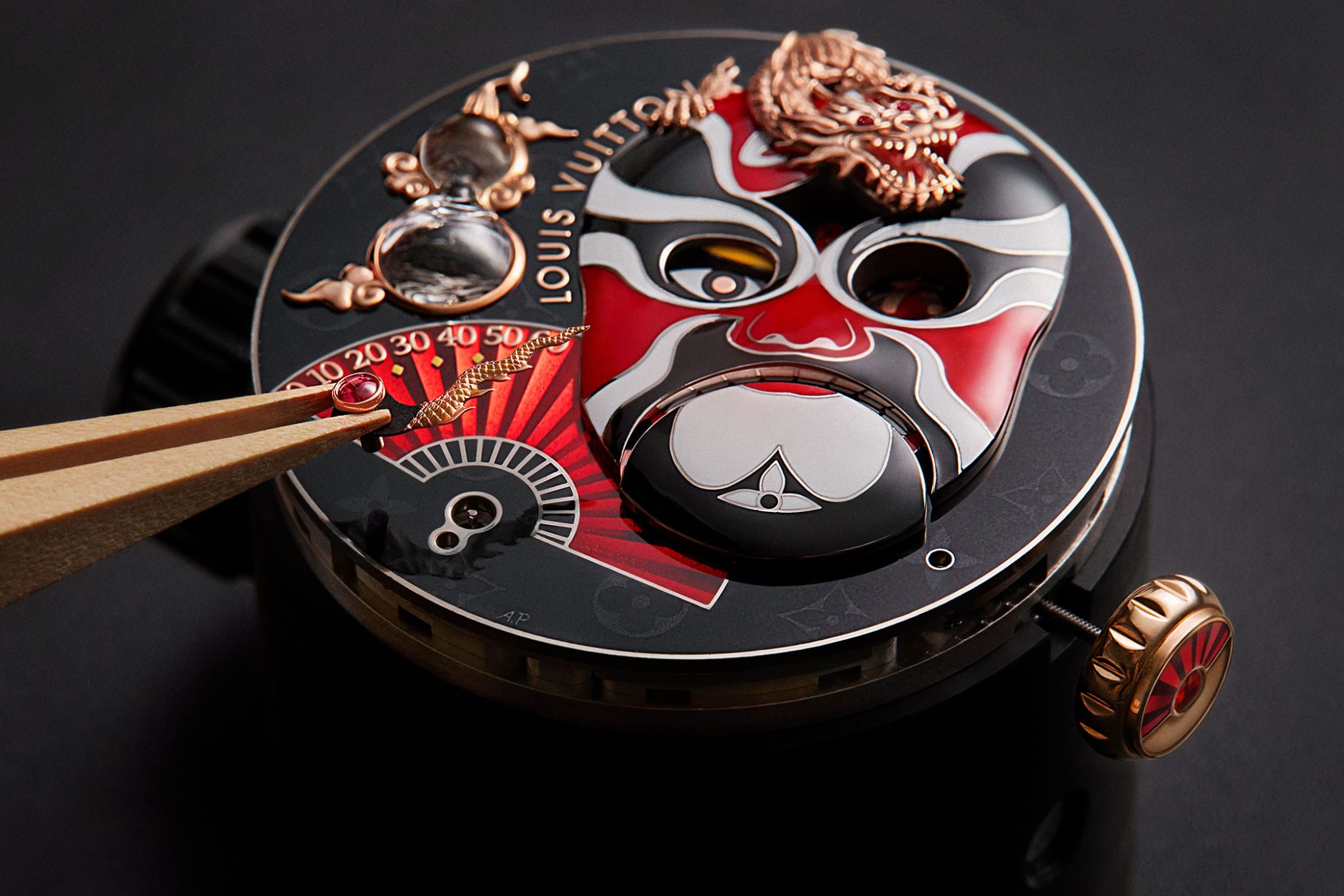 Louis-Vuitton-Tambour-Opera-Automata-case-ruby