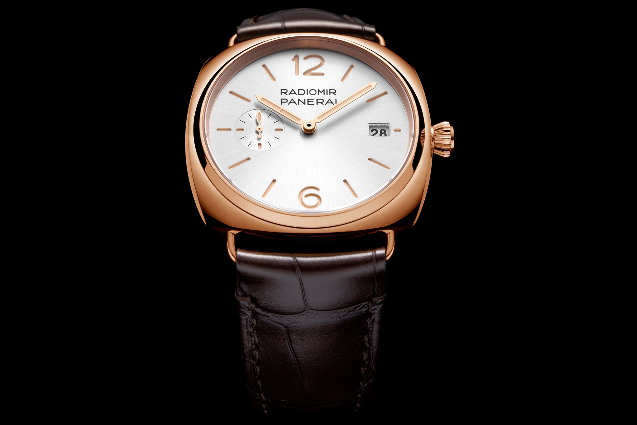 Panerai-Radiomir-Quarantana-Goldtech-PAM1026-front-black-background