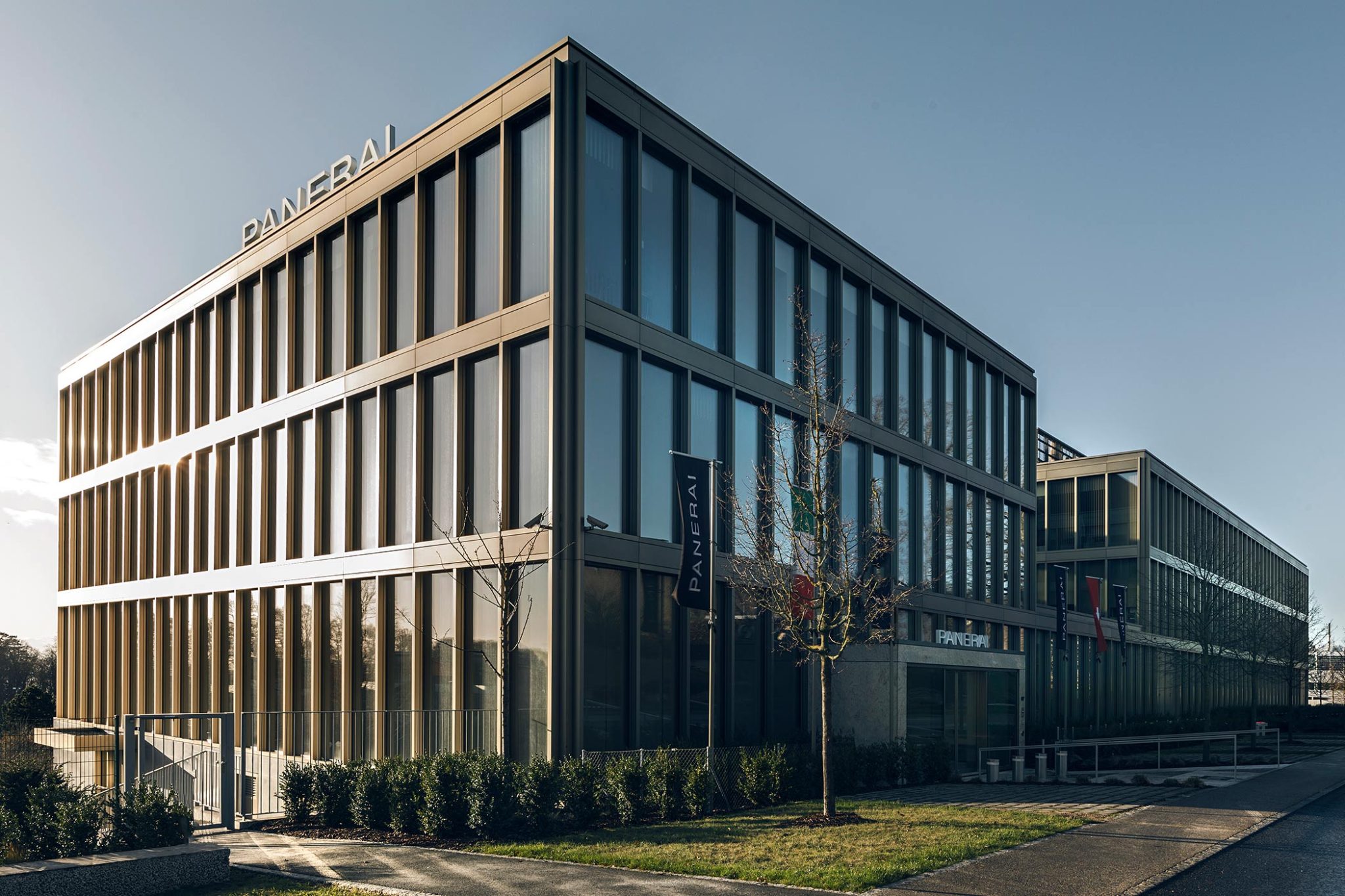 Panerai-Radiomir-story-building-manufacture