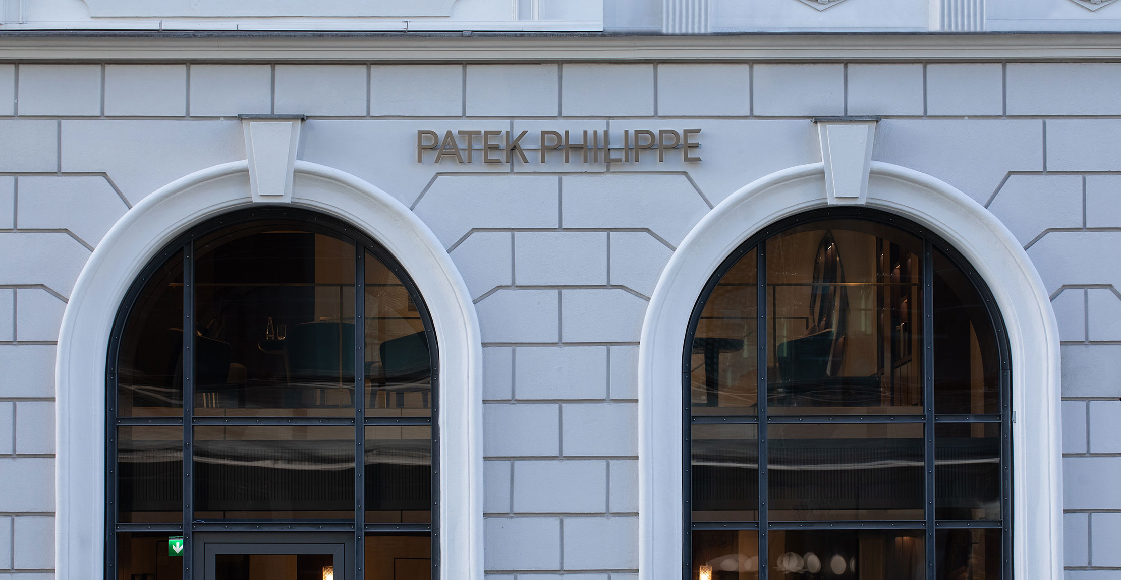 Patek-Philippe-Boutique-Bucherer-in-Berlin-Fassade