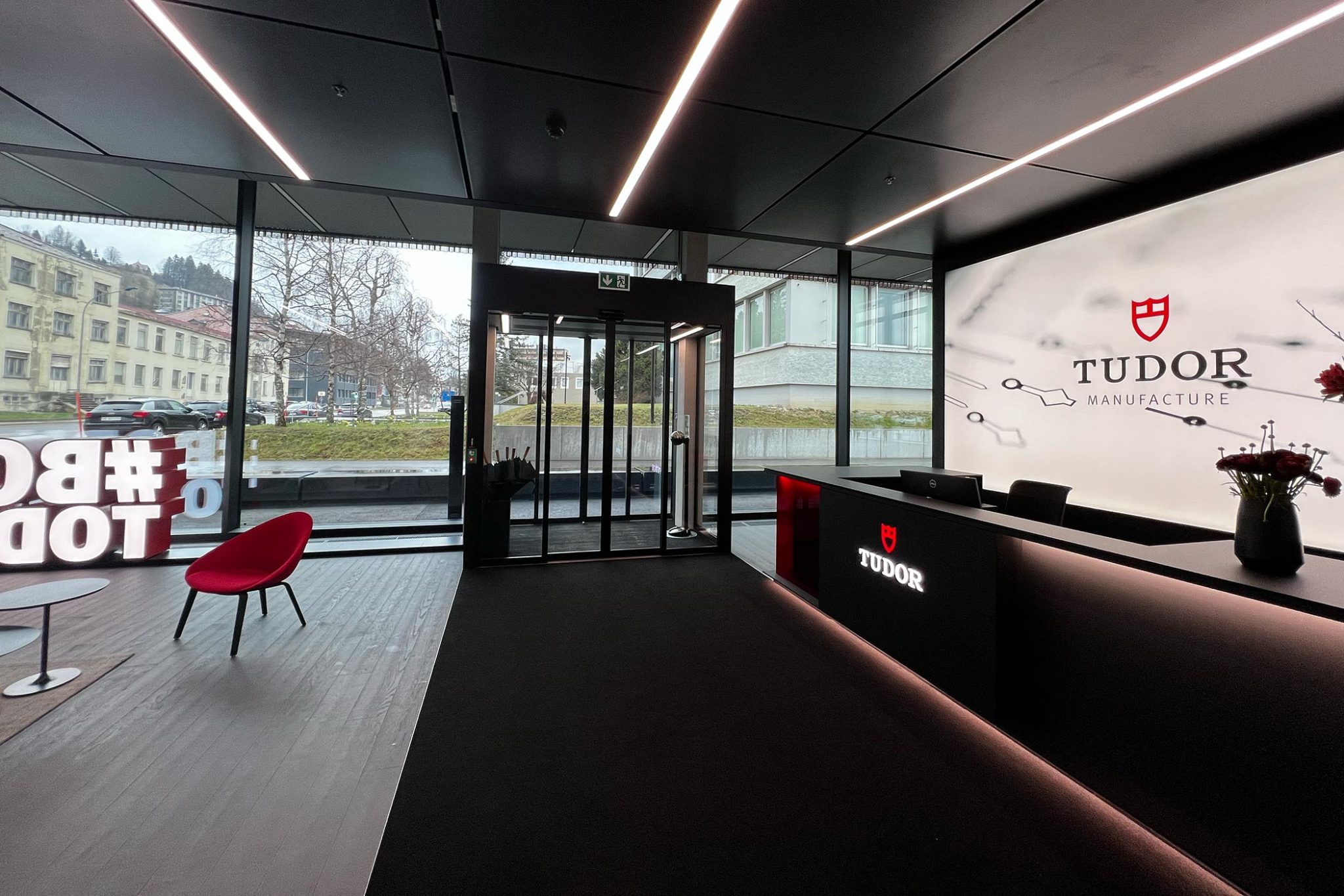 TUDOR-Manufacture-Le-Locle-Switzerland-Reception-1