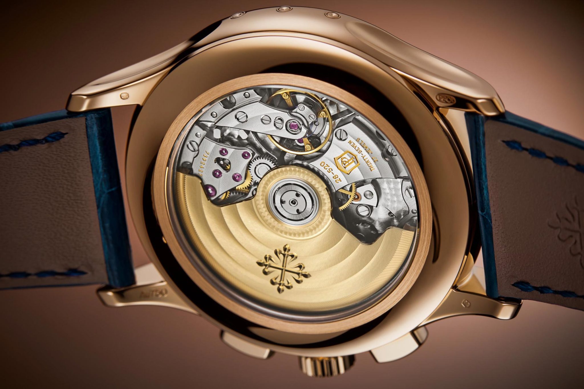 Calibre-CH-28‑520-QA-24H-Patek-Philippe-Annual-Calendar-Flyback-Chronograph-Ref-5905R-010