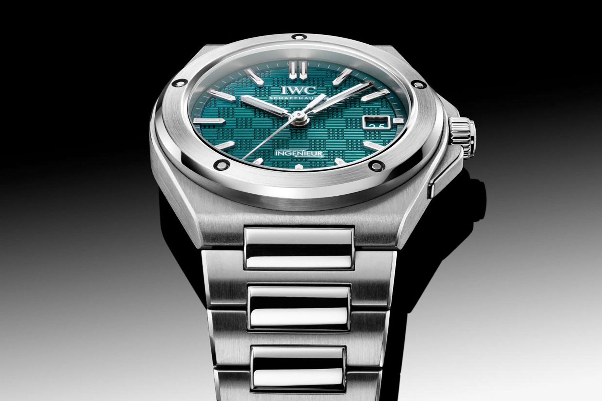 IWC-Ingenieur-Autmatic-40-IW328903-Gerald-Genta-Design-1