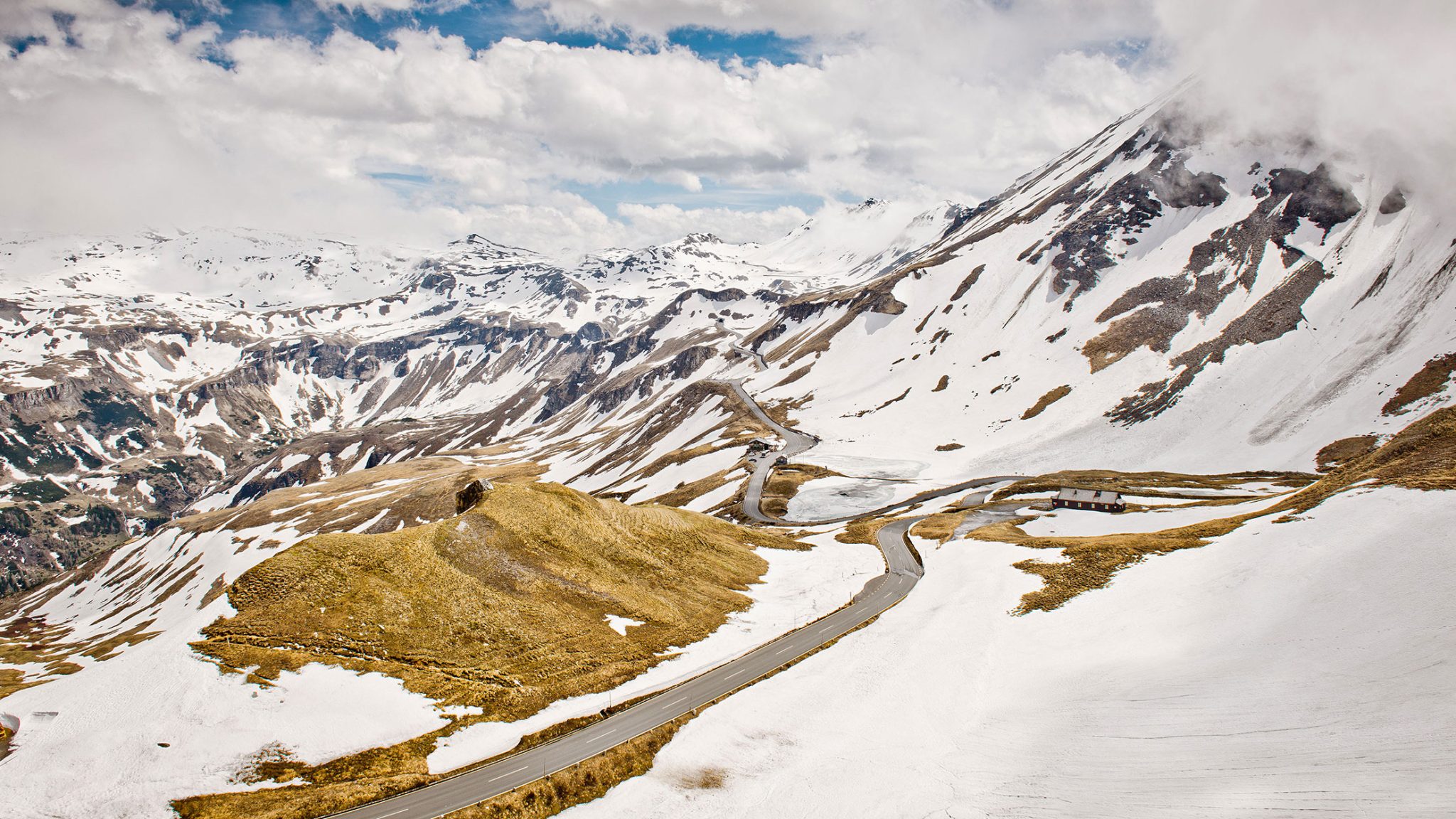 Alp-Roads-Makei-Hut-Credit-Stefan-Bogner