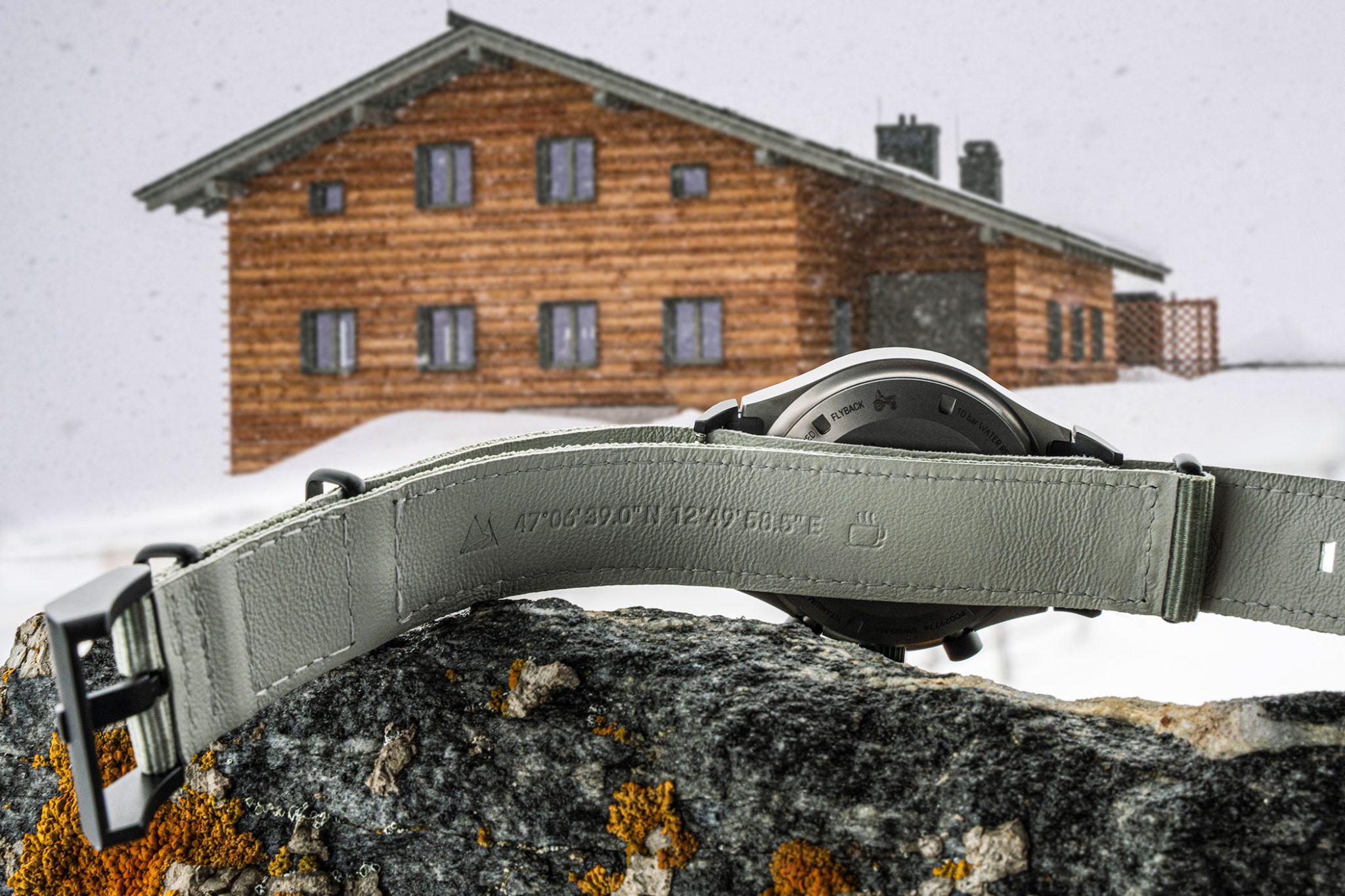 PLX-Chrono-1-GP23-Mankei-Strap-Map-Location-Back