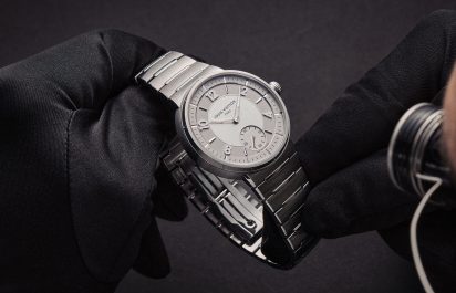 Louis-Vuitton-Tambour-New-Integrated-Steel-Sports-Watch-2023-La-Fabrique-Du-Temps