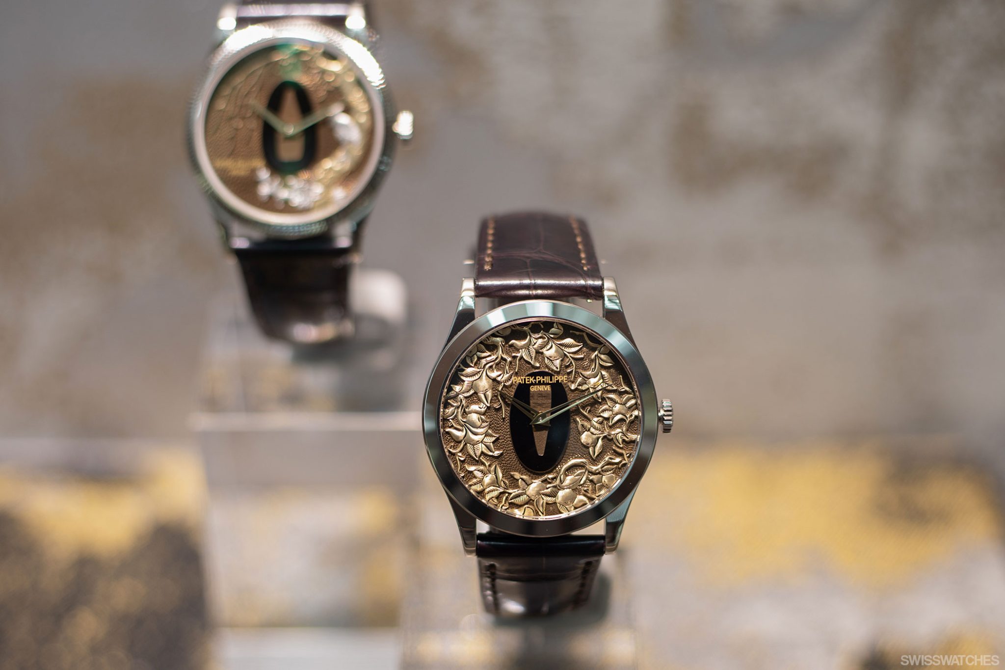 Patek-Philippe-5089G-Calatrava-Tsuba-Oranges-and-Flowers-Rare-Handcrafts