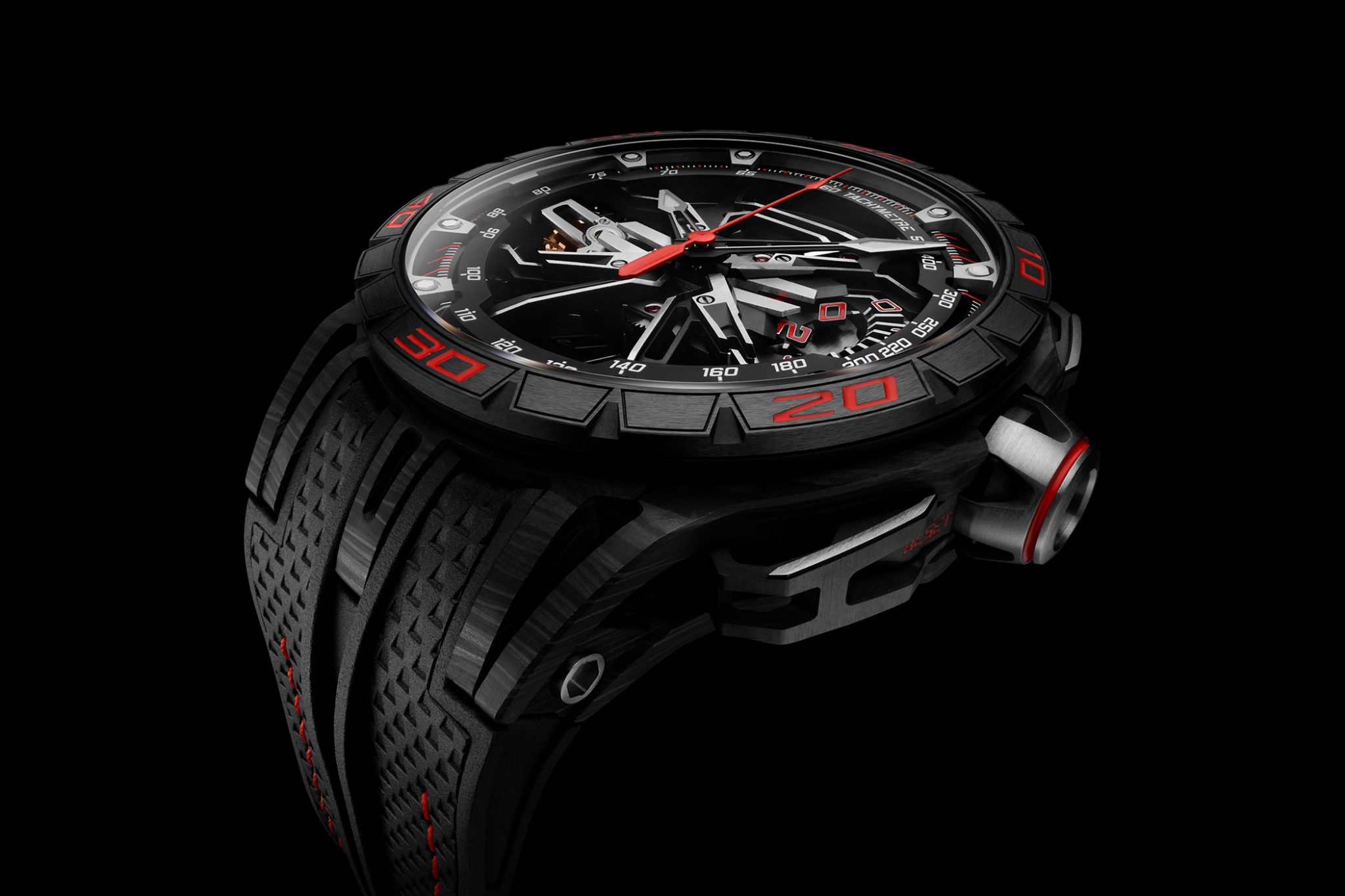 Roger-Dubuis-Excalibur-Spider-Flyback-Chronograph-RDDBEX1046-Case-01
