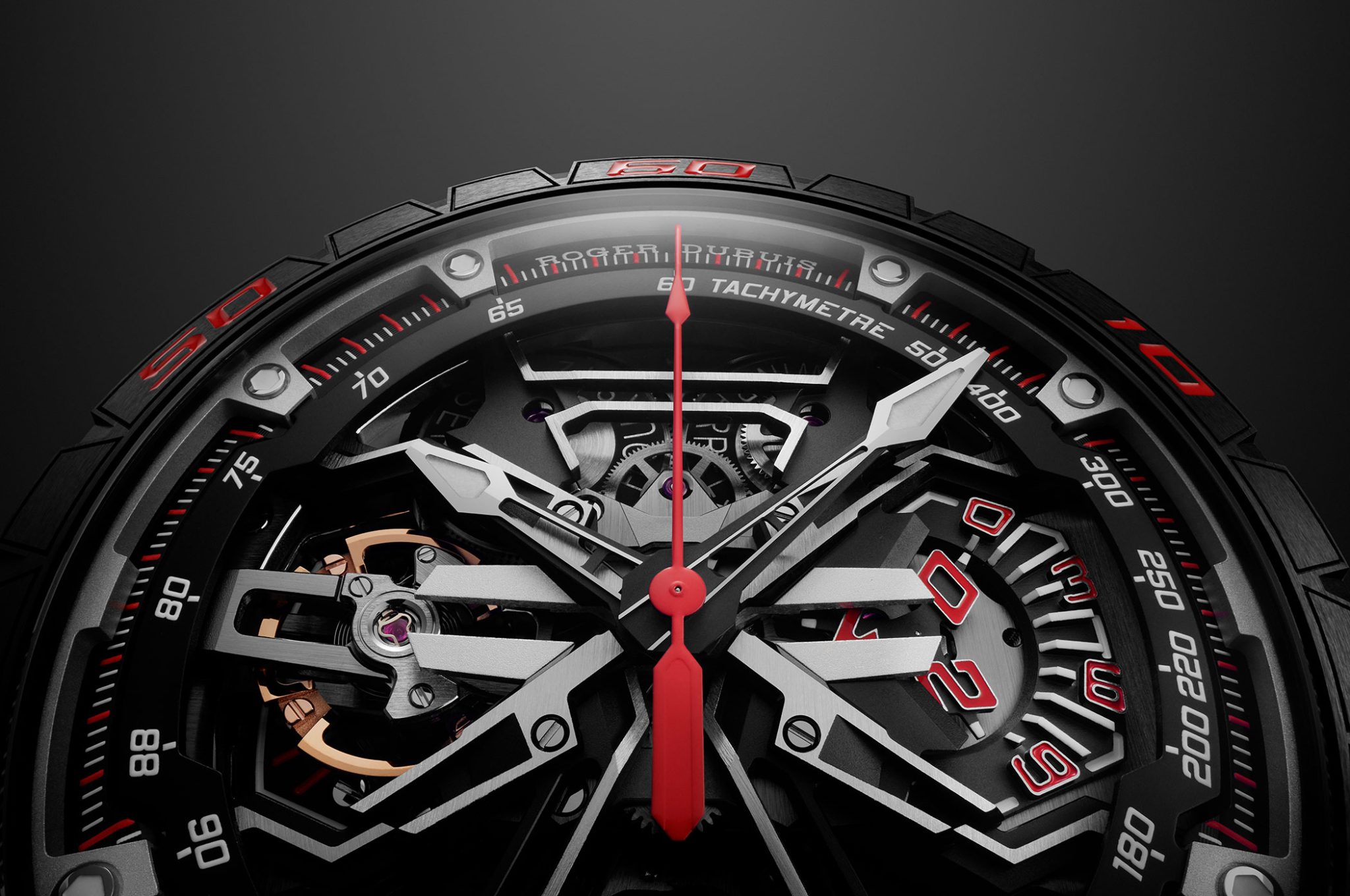 Roger-Dubuis-Excalibur-Spider-Flyback-Chronograph-RDDBEX1046-Dial-01