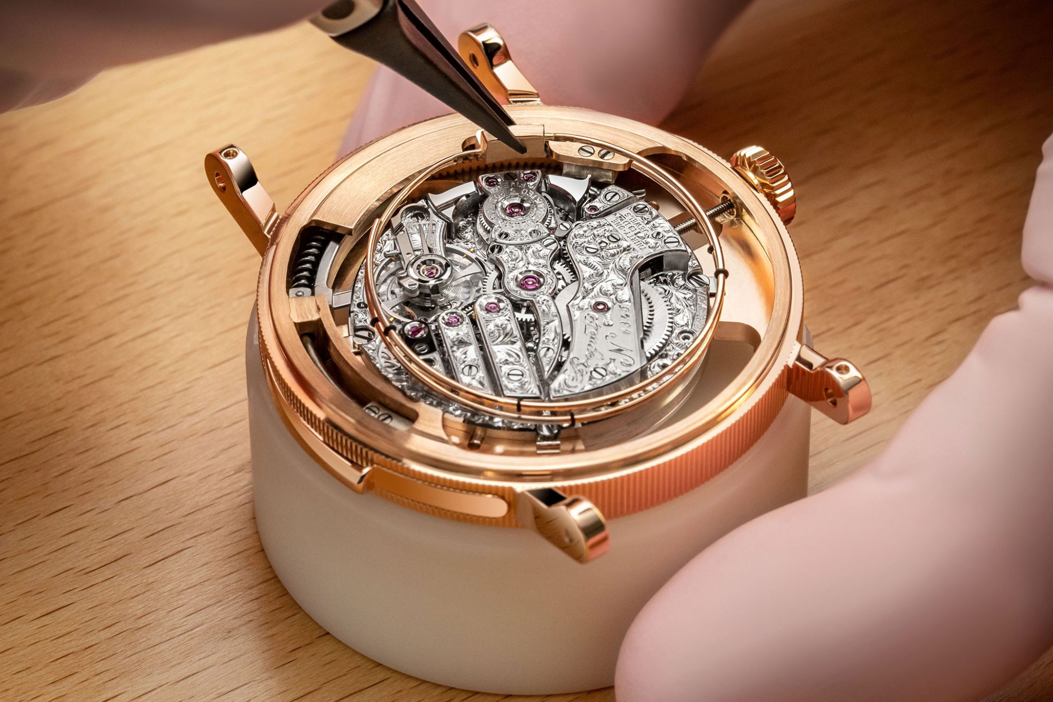 Breguet-Classique-Ref-7637-Minutenrepetition-11