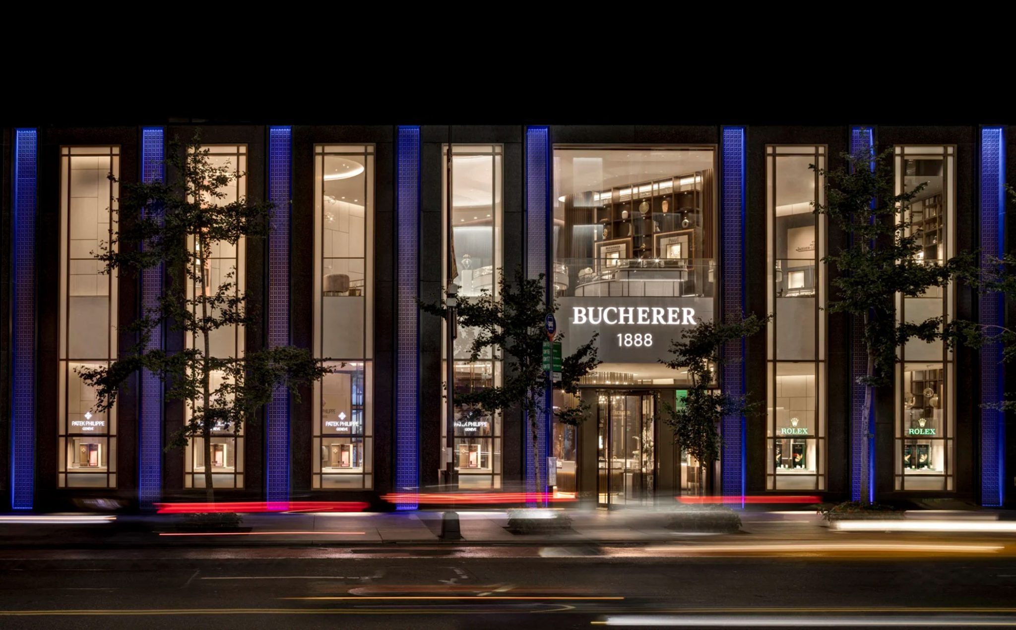Bucherer-NewYork-exterior-flagship-store-night-2021-2