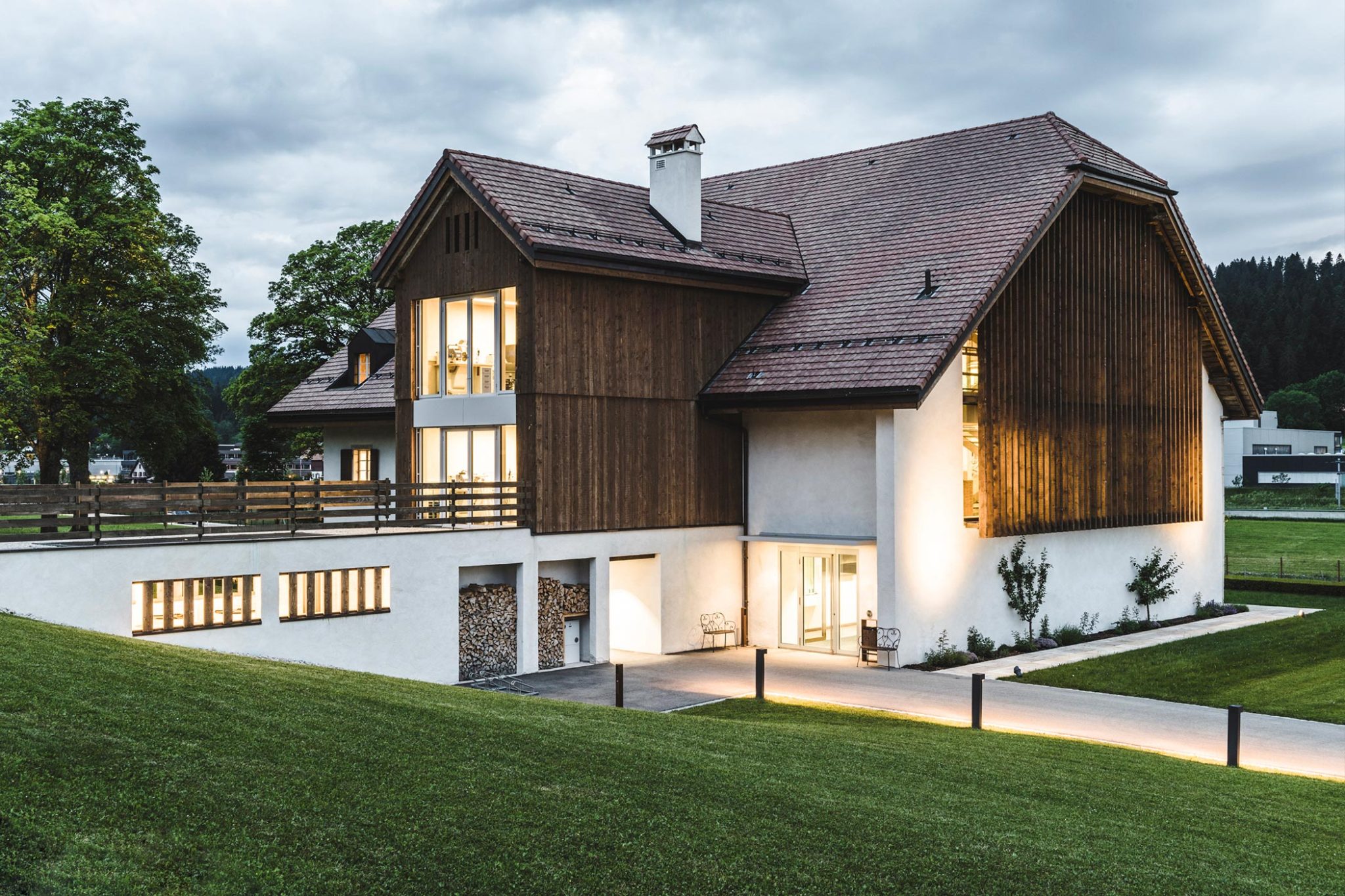 Swiss-Farmhouse-Home-To-Metiers-D-Art-Backside