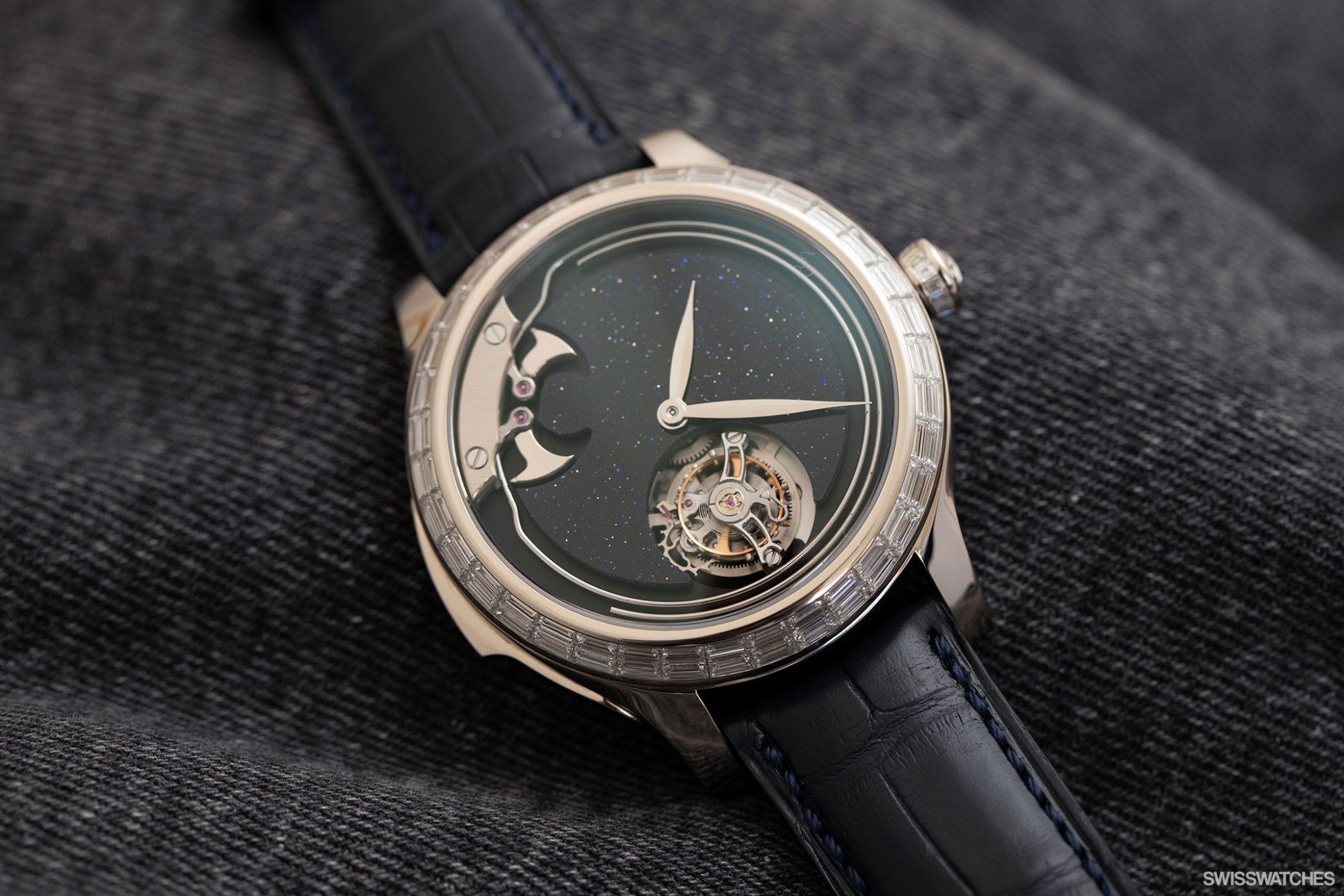 Bucherer-Exclusives-H-Moser-Cie-Tourbillon-Minute-Repeater-Diamonds-Bezel