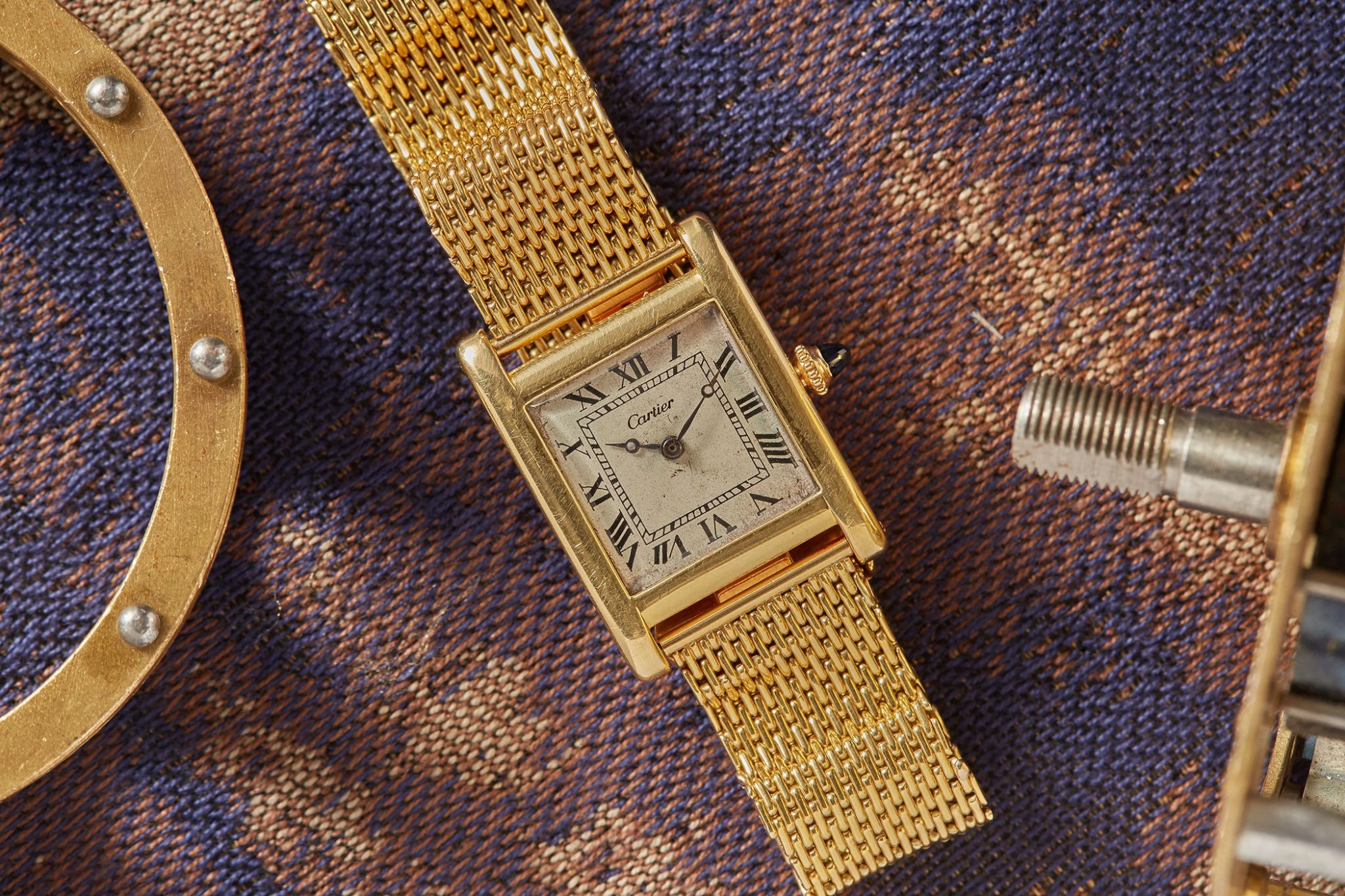 Cartier-Tank-Louis-from-1920s-AS032275-Credit-Analogshift
