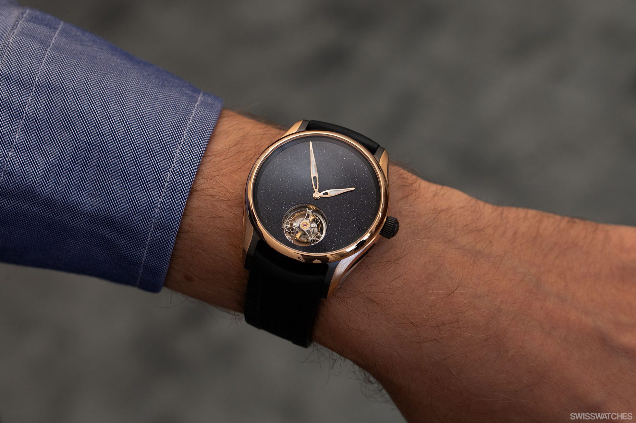 H-Moser-Cie-Pioneer-Tourbillon-Concept-Aventurine-from-Bucherer-Exclusive-3