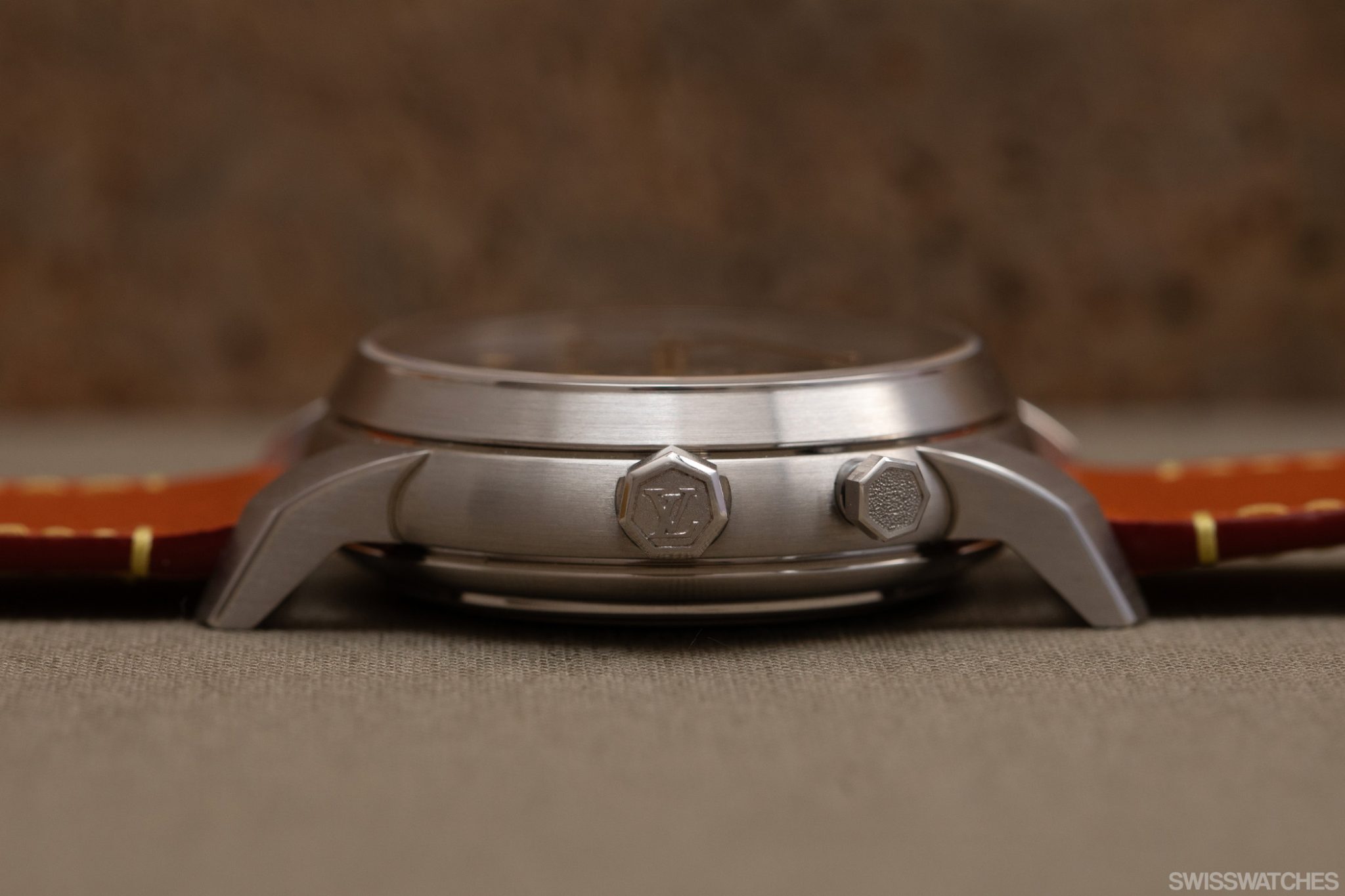 Louis-Vuitton-X-Akrivia-Chronograph-A-Sonnerie-Case