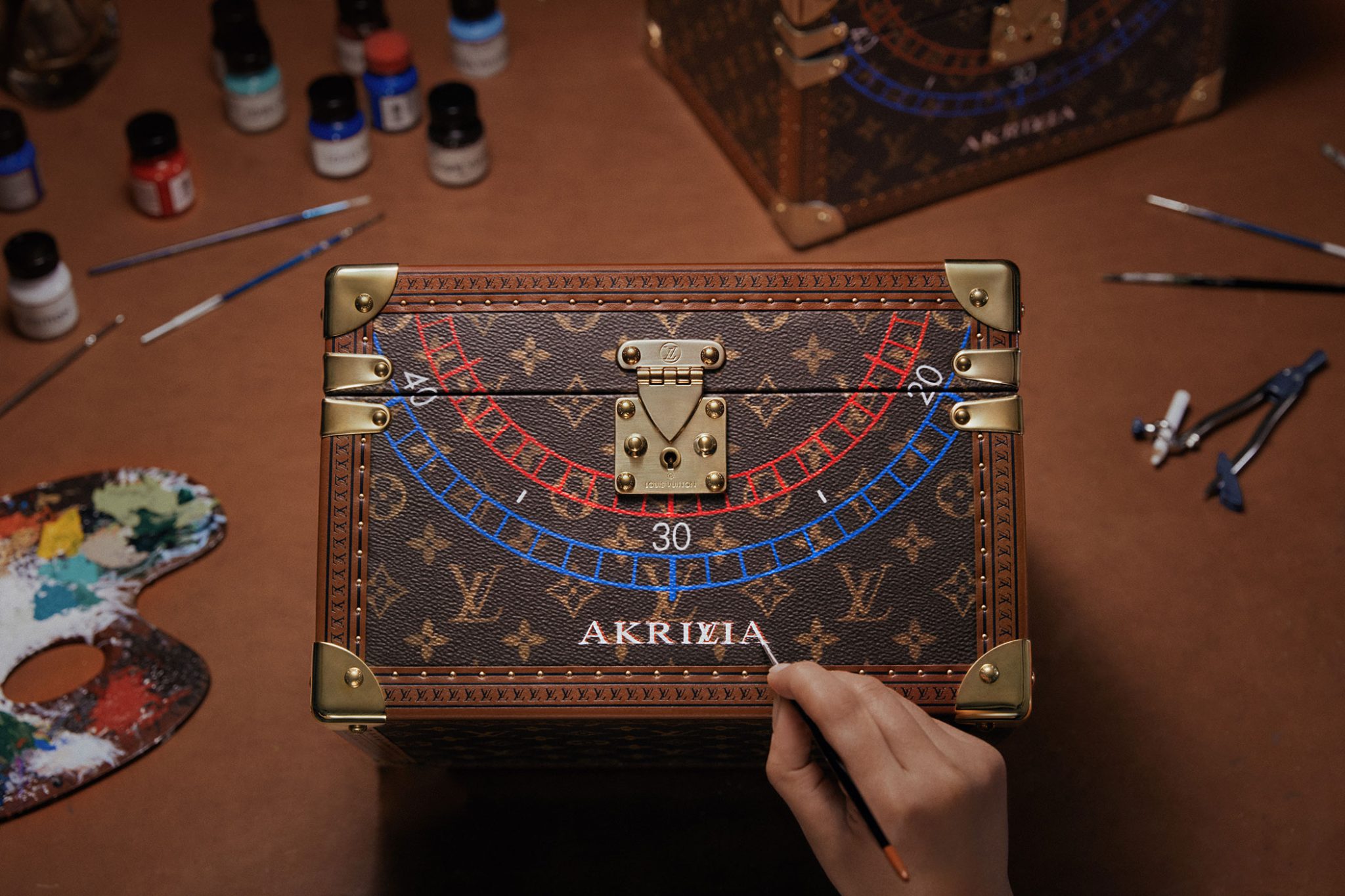 Louis-Vuitton-X-Akrivia-LVRR01-Chronograph-A-Sonnerie-Presentation-BOX-Painting