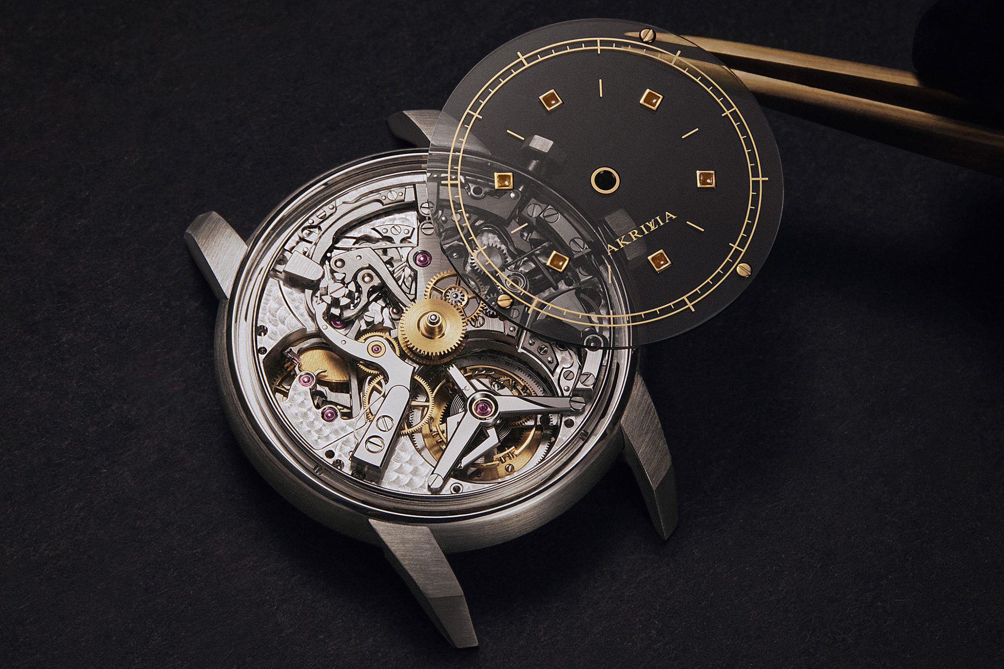 Louis-Vuitton-X-Akrivia-LVRR01-Chronograph-A-Sonnerie-Transparent-Sapphire-Dial