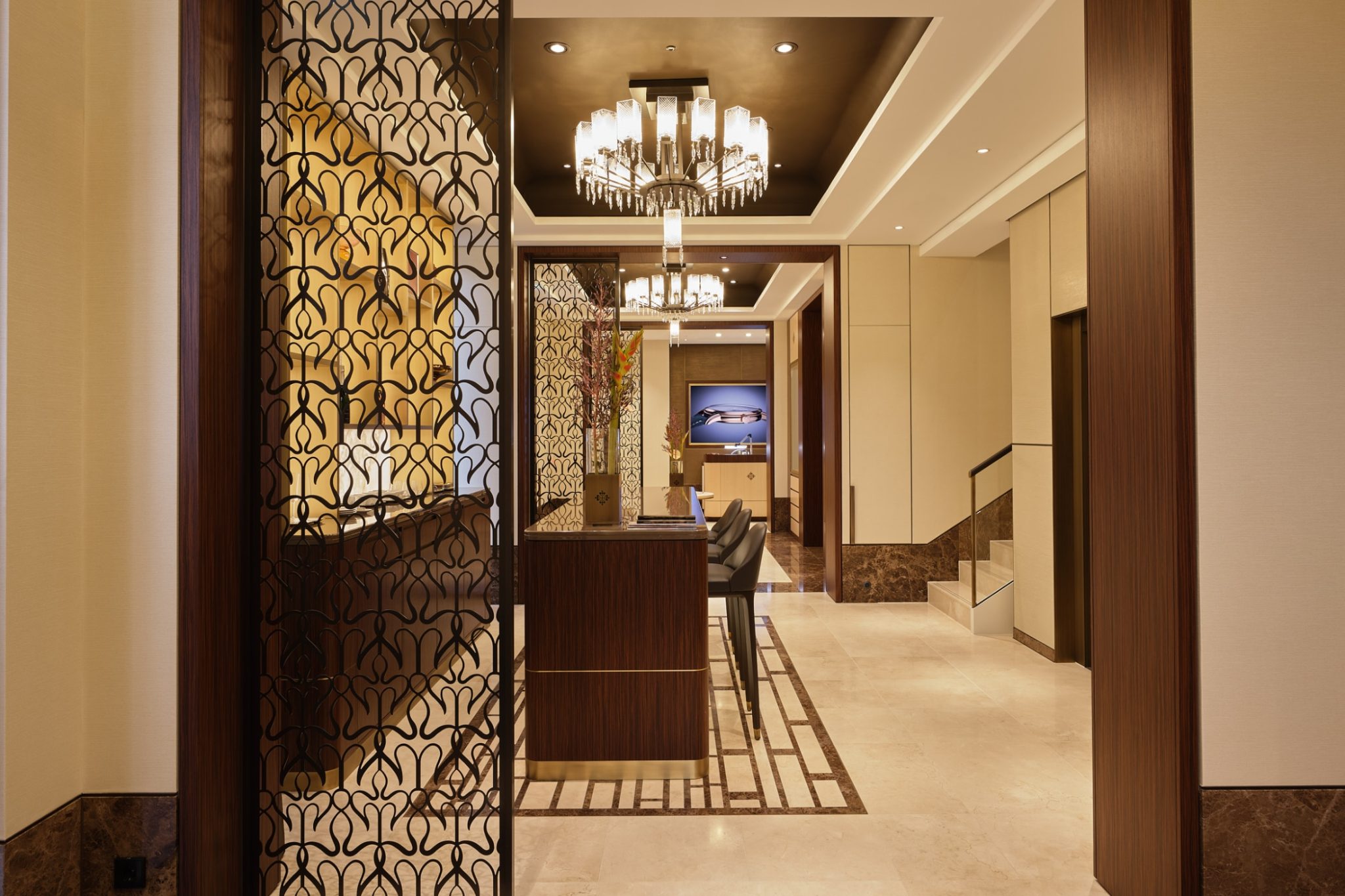 Patek Philippe Boutique Hamburg Interior Bar Exit