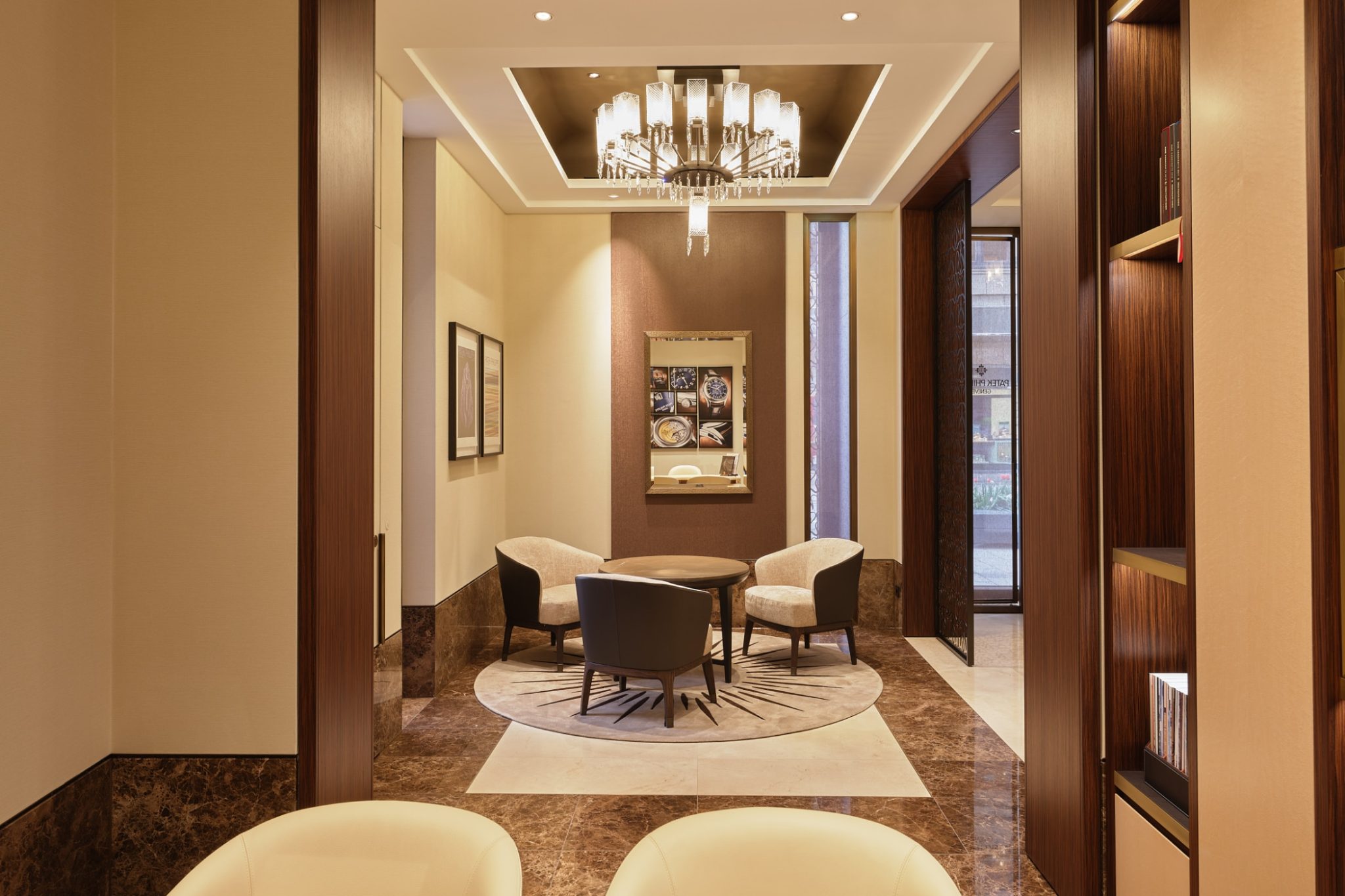 Patek-Philippe-Boutique-Hamburg-Wempe-1st_Separet_2_Exit