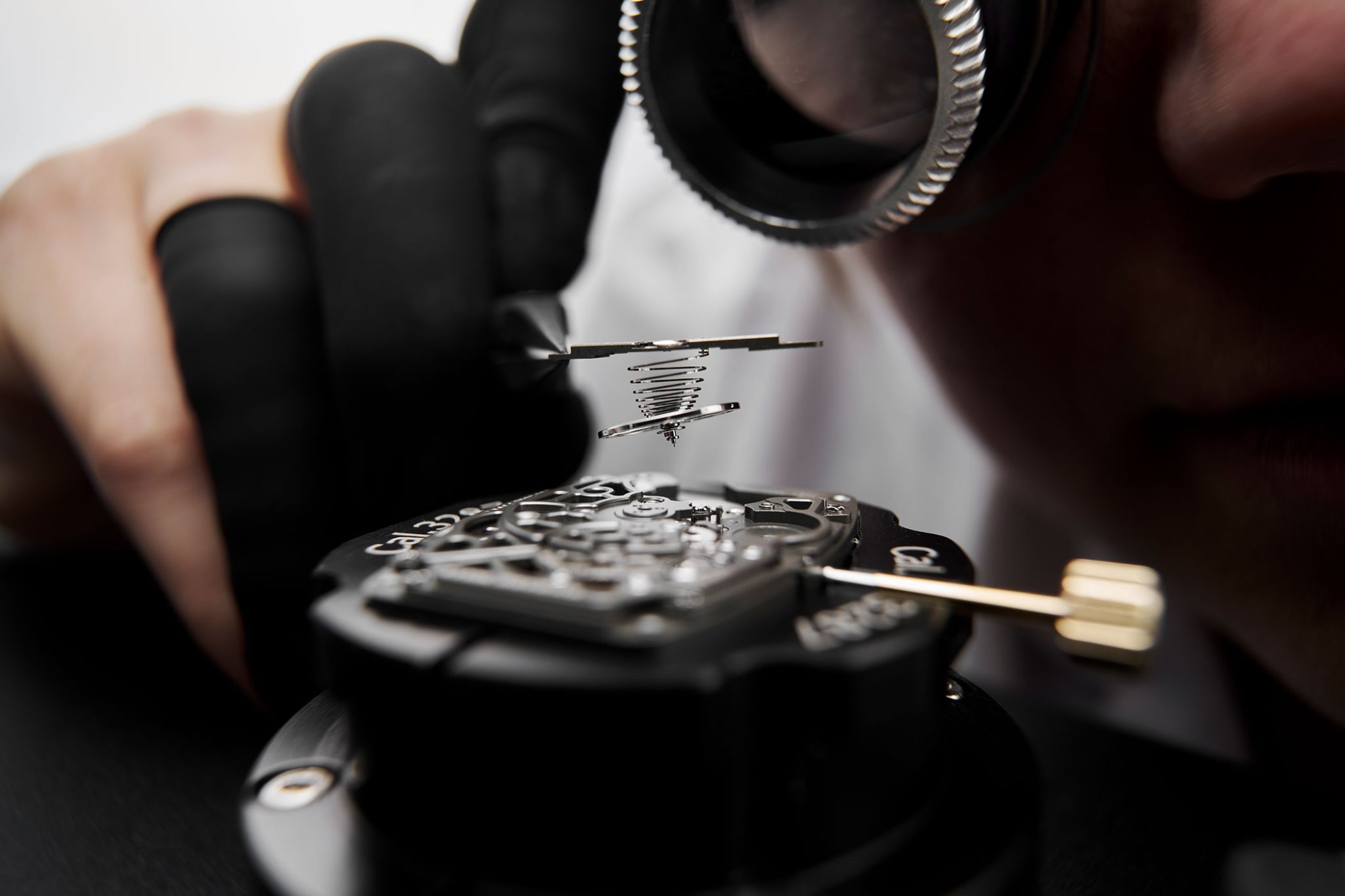Richard-Mille-RM-07-01-Coloured-Ceramics-II-Movement-1
