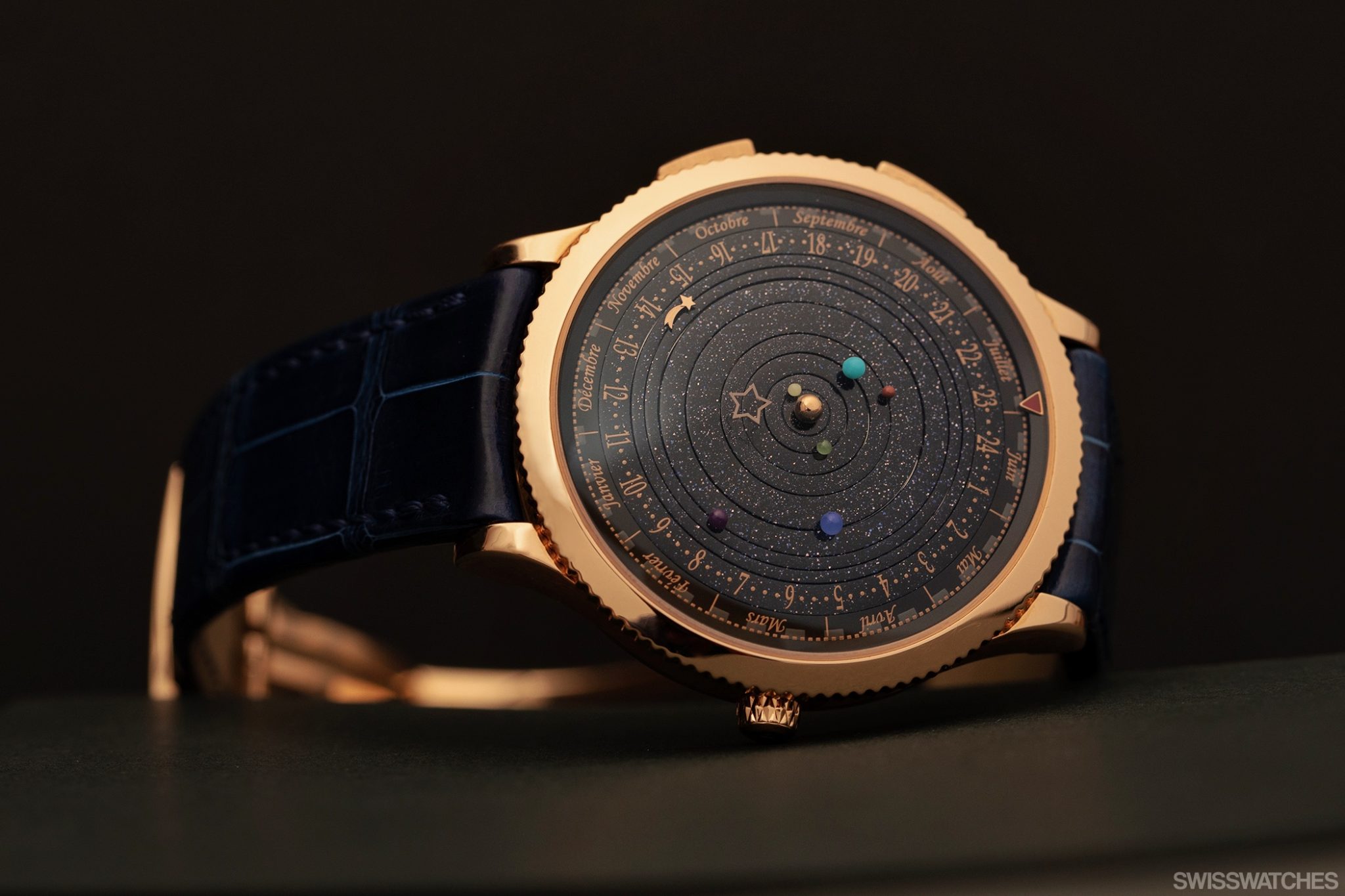 Van-Cleef-Arpels-Midnight-Planetarium-Rosegold-VCARO4J000-2